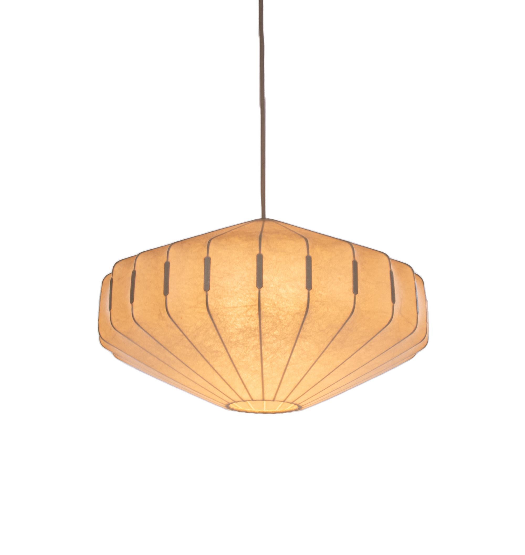 Résine Lampe à suspension Cocoon Goldkant de Friedel Wauer, Allemagne, années 1960 en vente