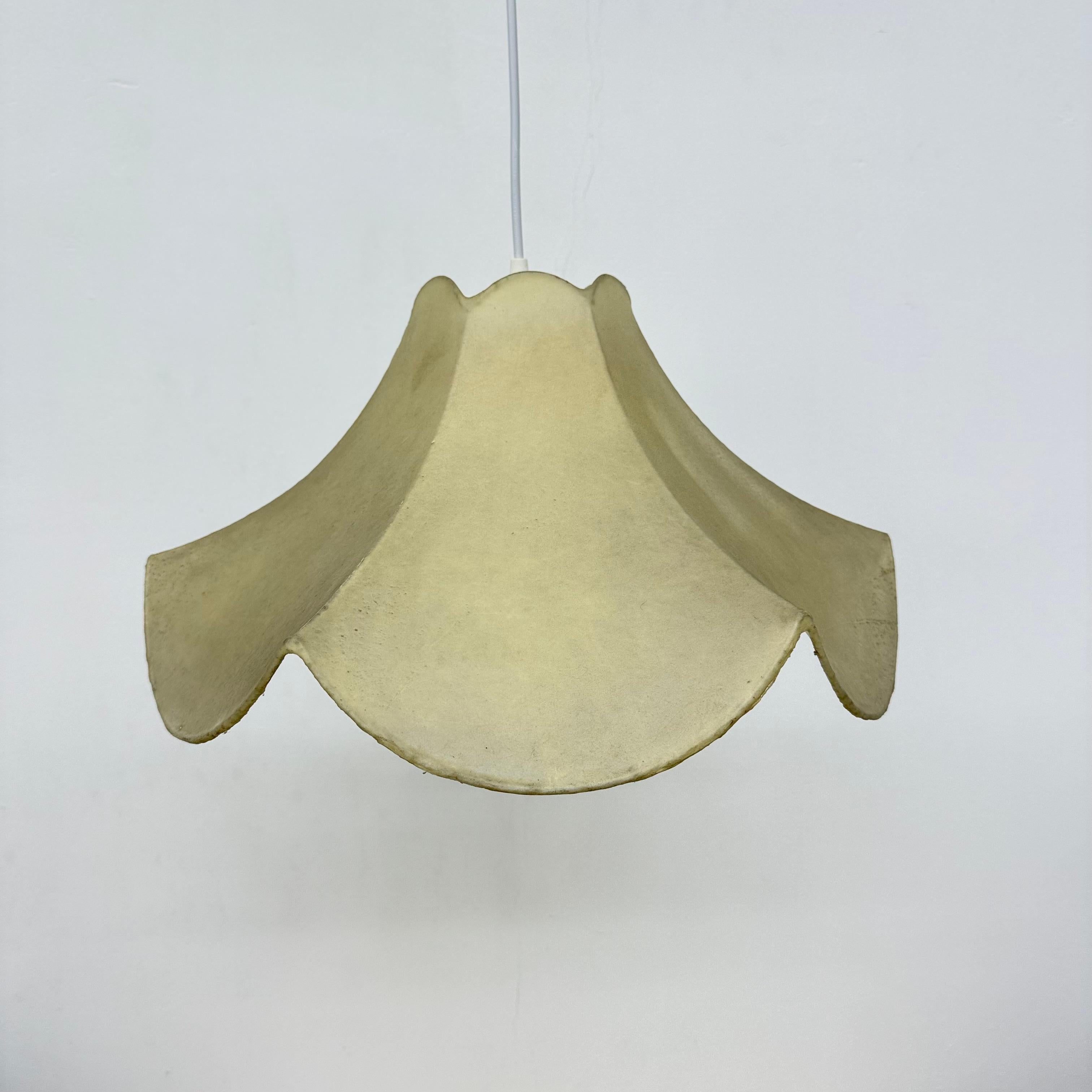 Goldkant Leuchten cocoon hanging lamp , 1970s In Good Condition For Sale In Delft, NL