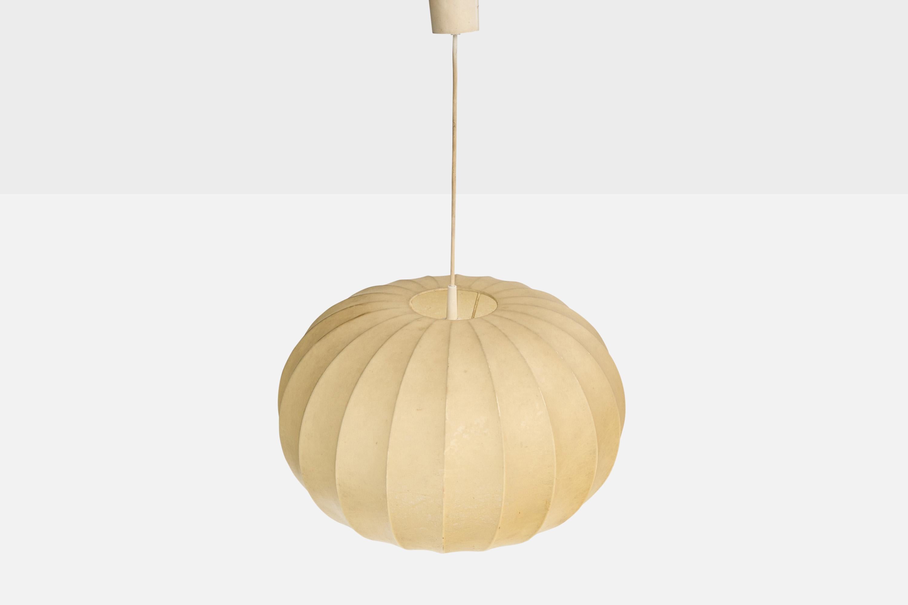 Goldkant, lampada a sospensione, resina, Germania, anni '60 In condizioni buone in vendita a High Point, NC