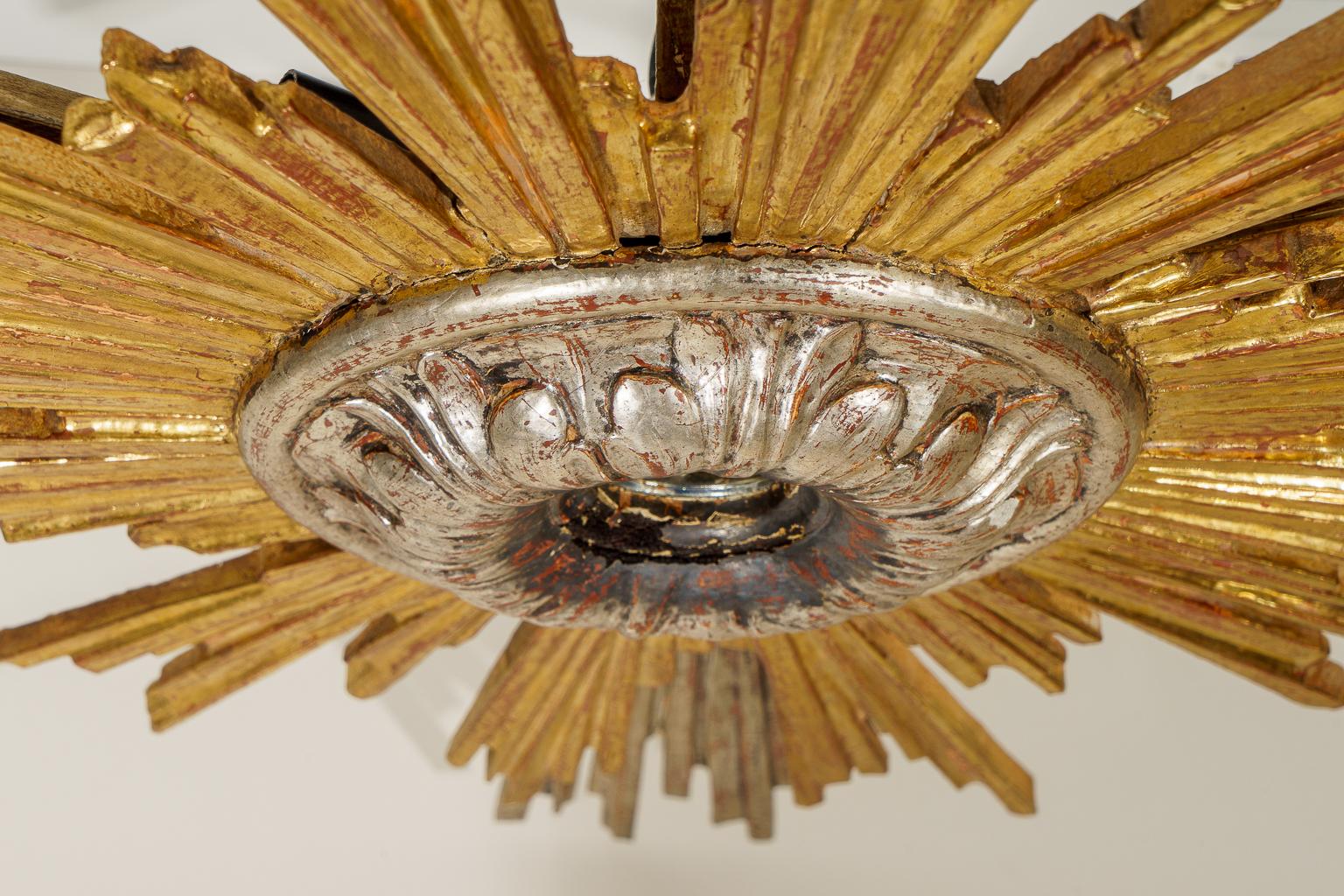 Goldleaf and Silverleaf Starburst Chandelier 1