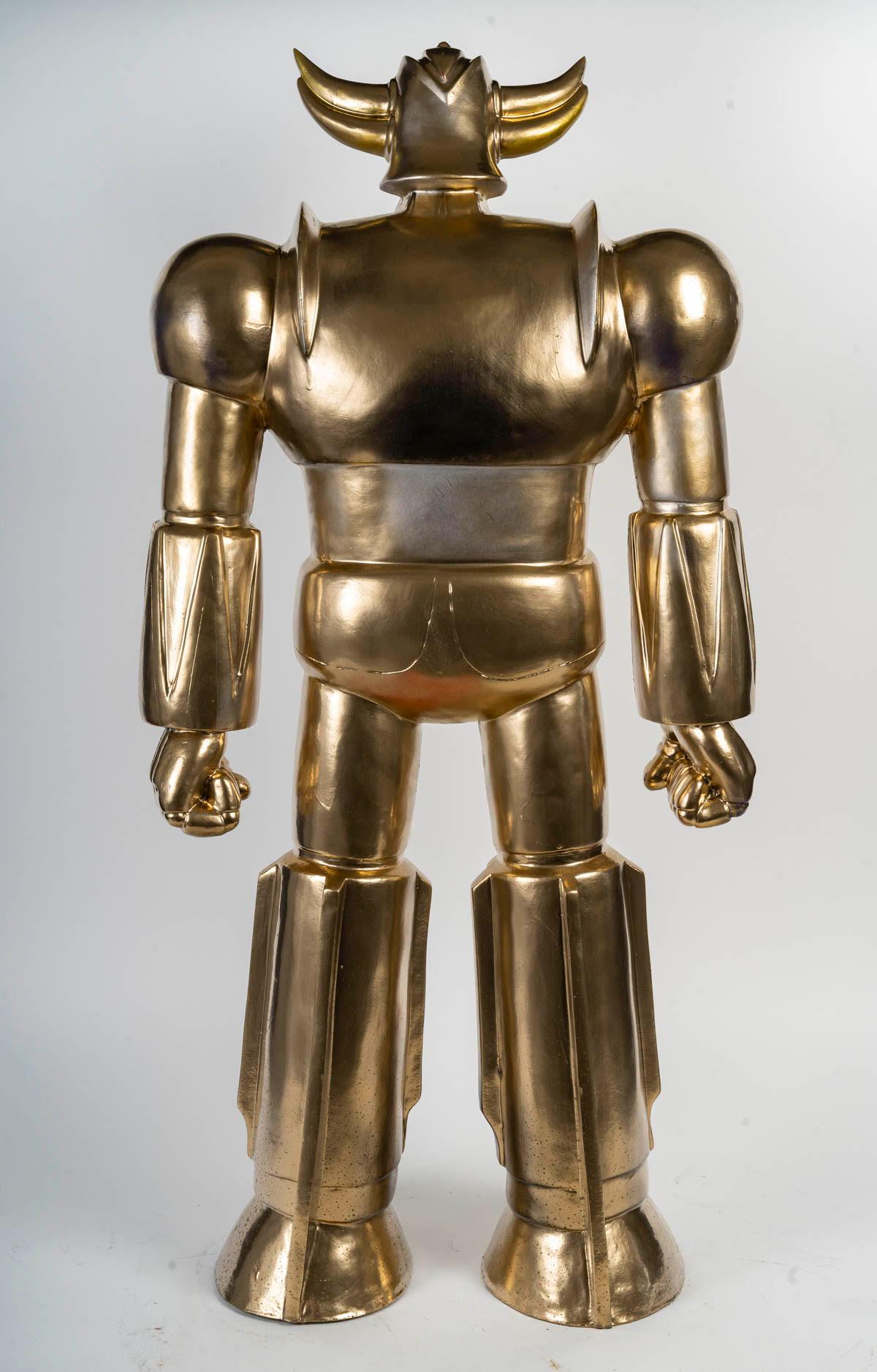 Goldorak Sculpture in Painted Resin, Gold Colour, 20th Century, Modern Art. 3
