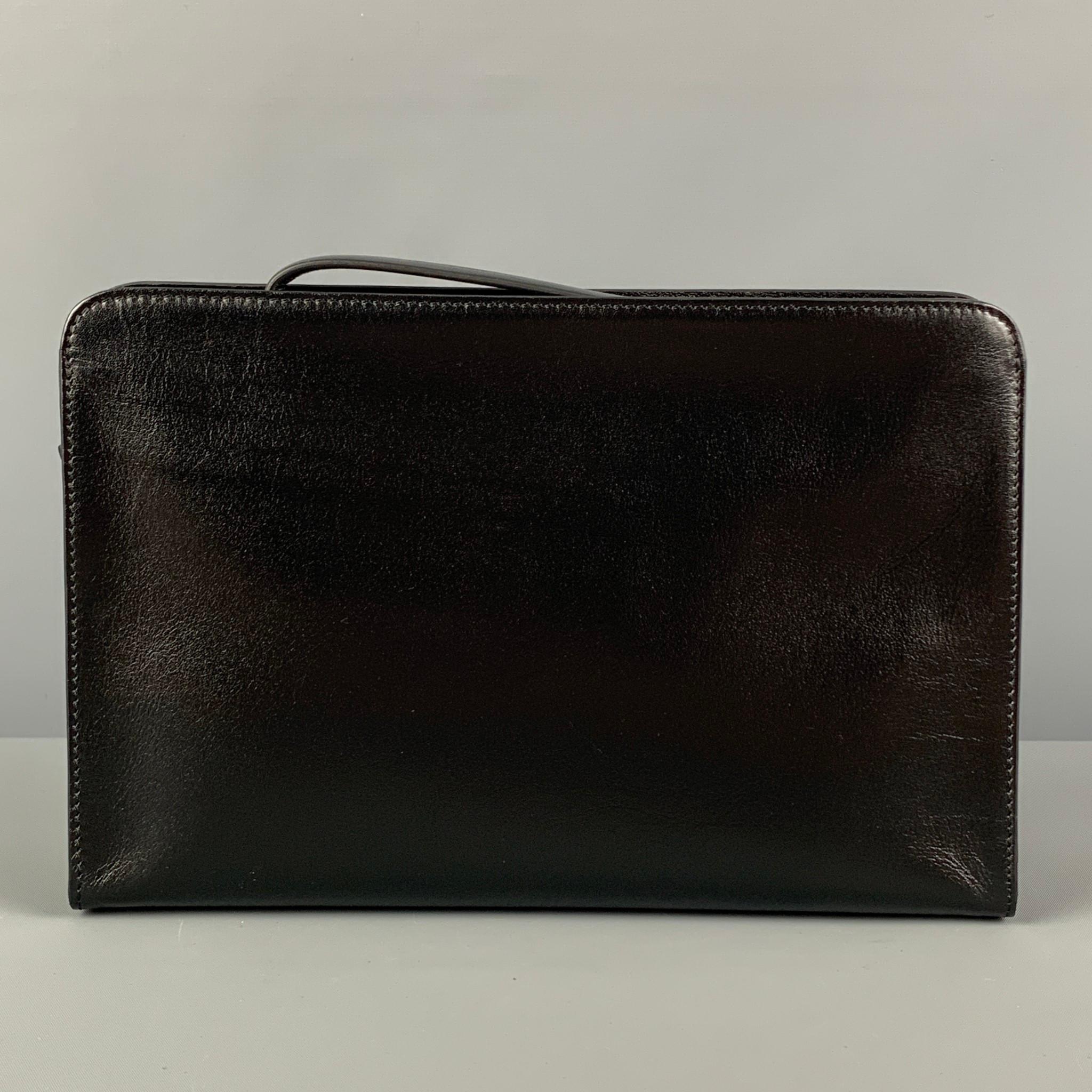 GOLDPFEIL Black Leather Wristlet Oxford Bag In New Condition In San Francisco, CA