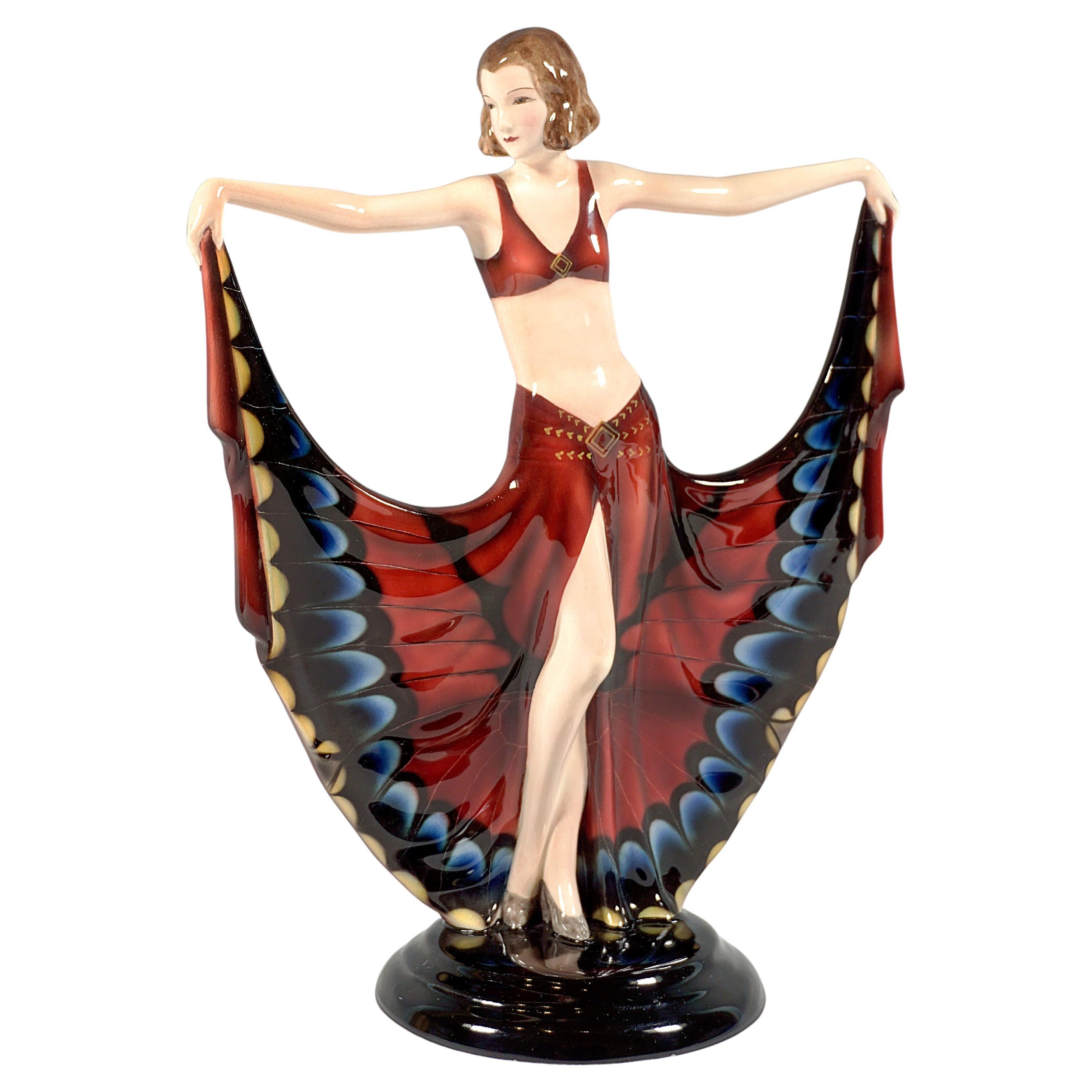 Ballerina Goldscheider Art Déco con gonna a farfalla, di Josef Lorenzl, 1931 ca.