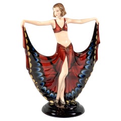 Ballerina Goldscheider Art Déco con gonna a farfalla, di Josef Lorenzl, 1931 ca.