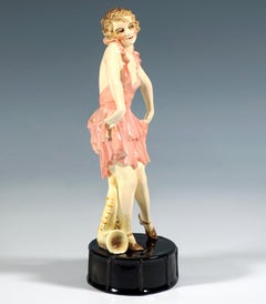 Goldscheider Art Déco Tänzerin posierend auf Trommel, von Josef Lorenzl, um 1926