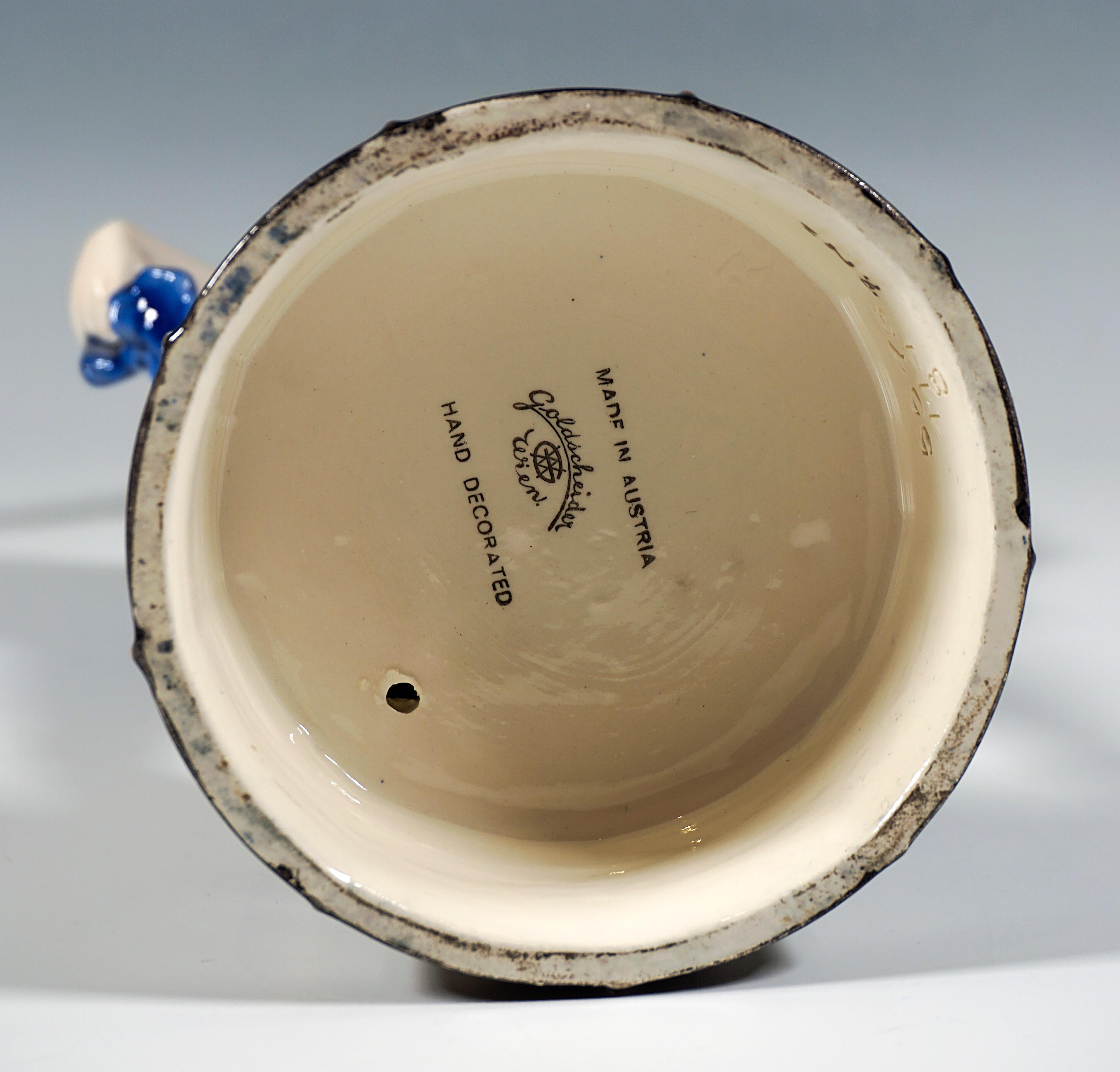 Goldscheider Art Déco Dancer Posing On Drum, by Josef Lorenzl, Around 1926 In Good Condition For Sale In Vienna, AT