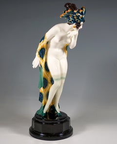 Goldscheider Art Déco Figure 'Fascination', danseuse avec coiffe par W. Thomasch