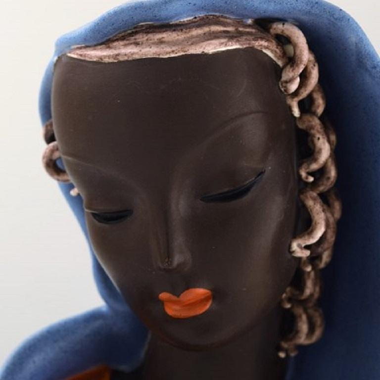 Goldscheider Art Deco Figure of Black Madonna in Glazed Ceramics, Austria In Good Condition In Copenhagen, DK