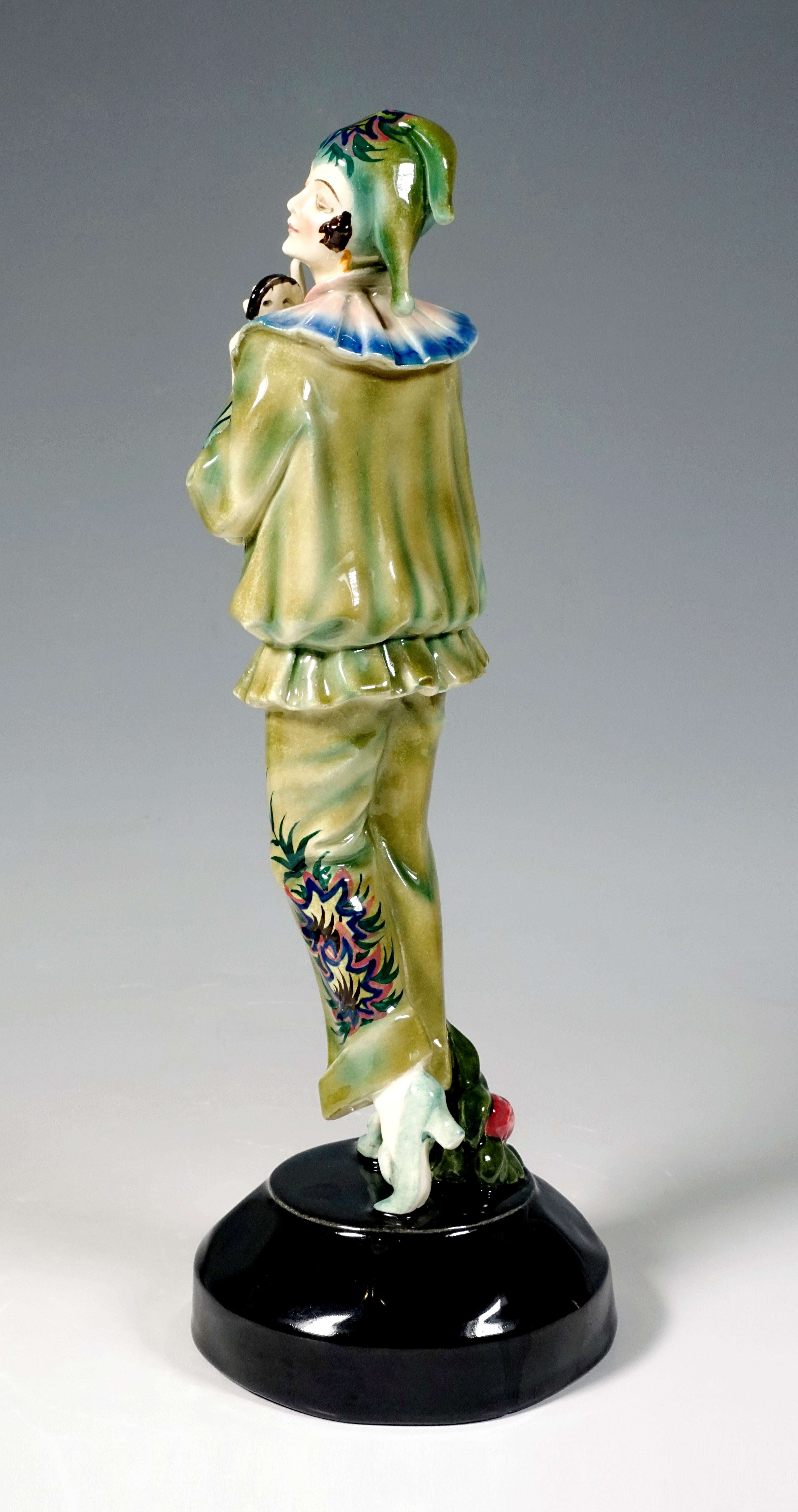 Goldscheider Art-Déco-Figur „Pierrette“ von Dakon & Lorenzl, um 1925 (Österreichisch) im Angebot