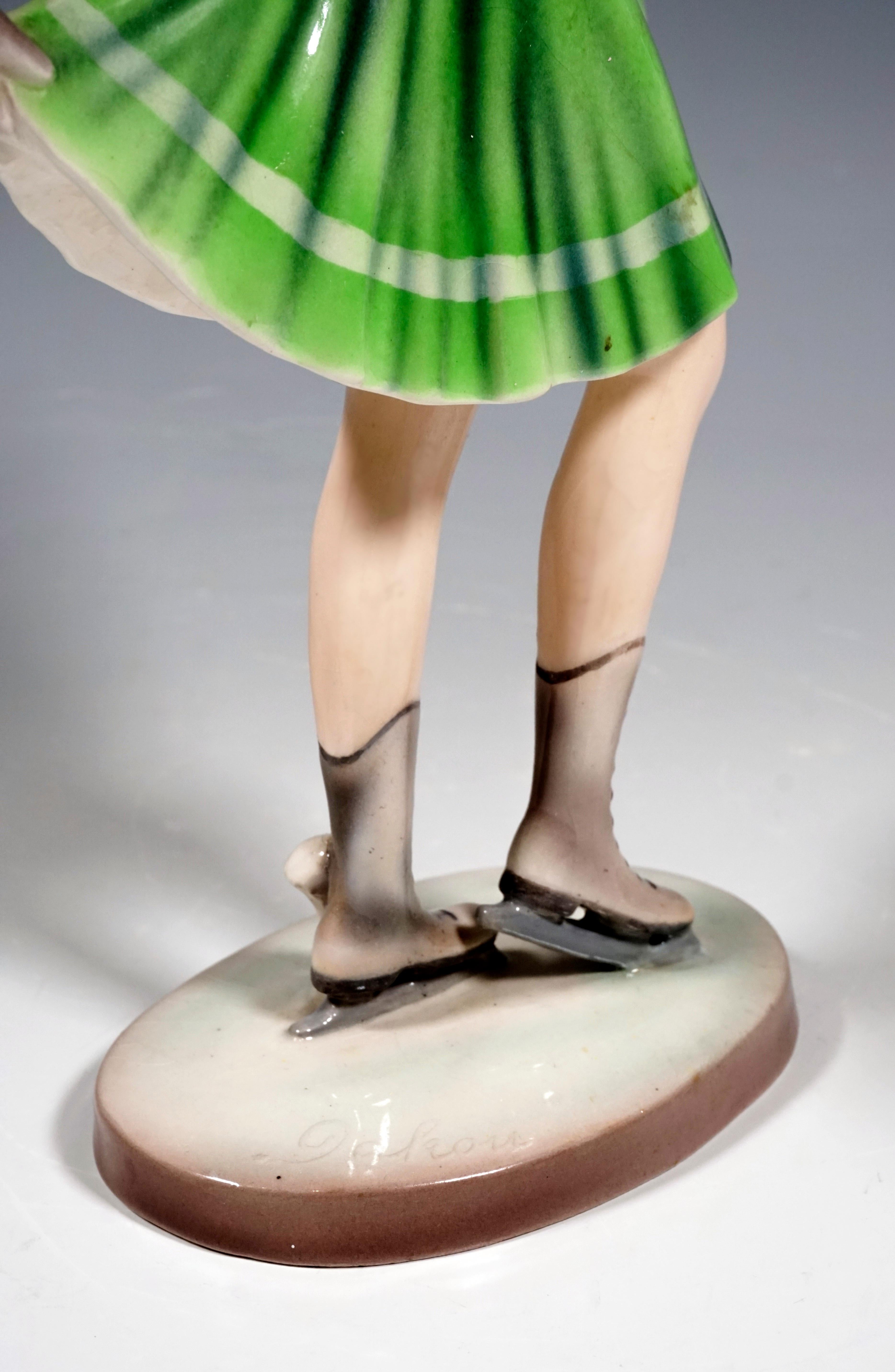 Goldscheider Art Deco Figurine 'The Ice Skater' by Stephan Dakon, circa 1937 In Good Condition For Sale In Vienna, AT
