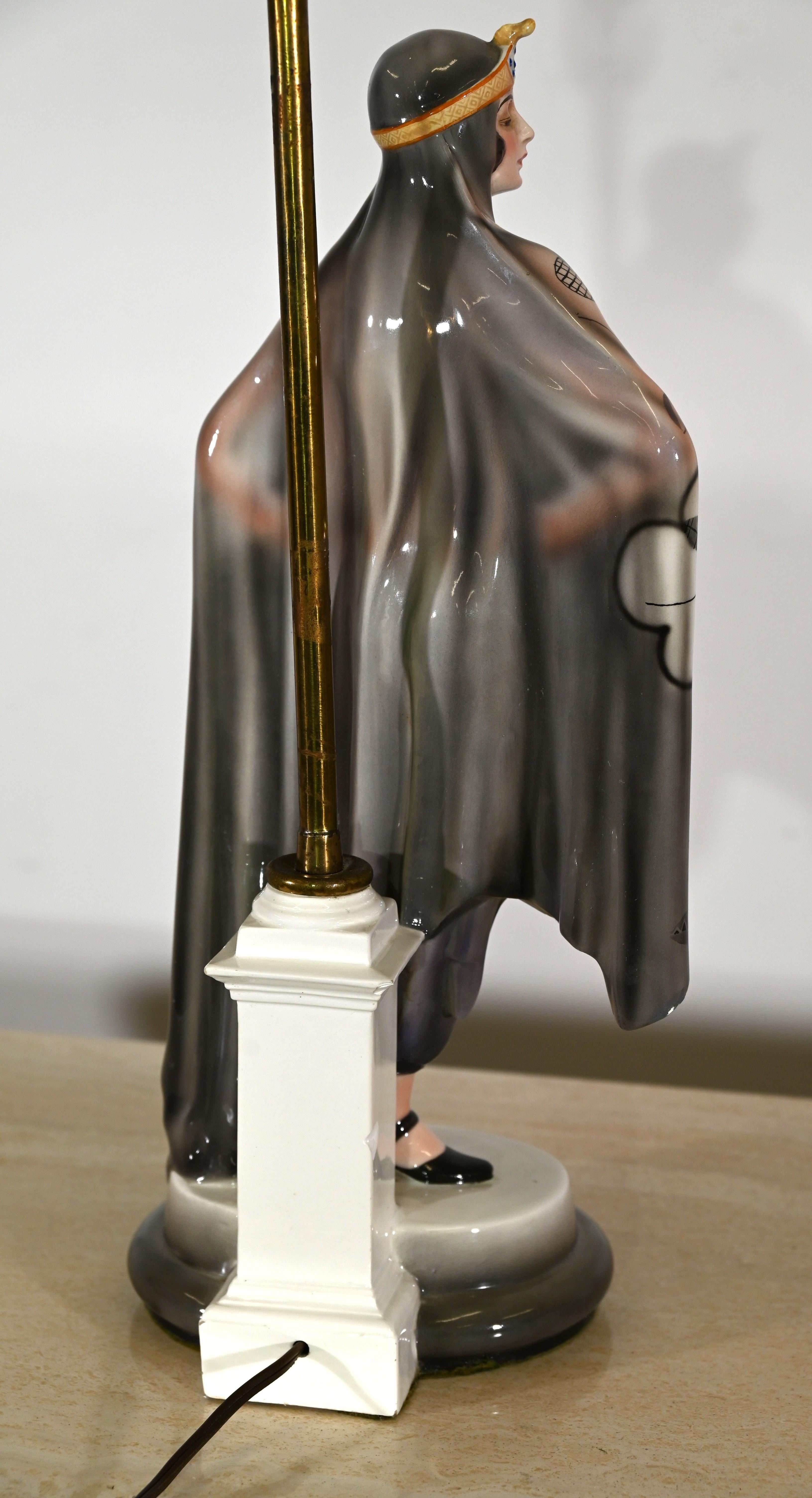 Goldscheider Art Deco Table Lamp by Josef Lorenzl, 1920s In Good Condition For Sale In Hamburg, PA