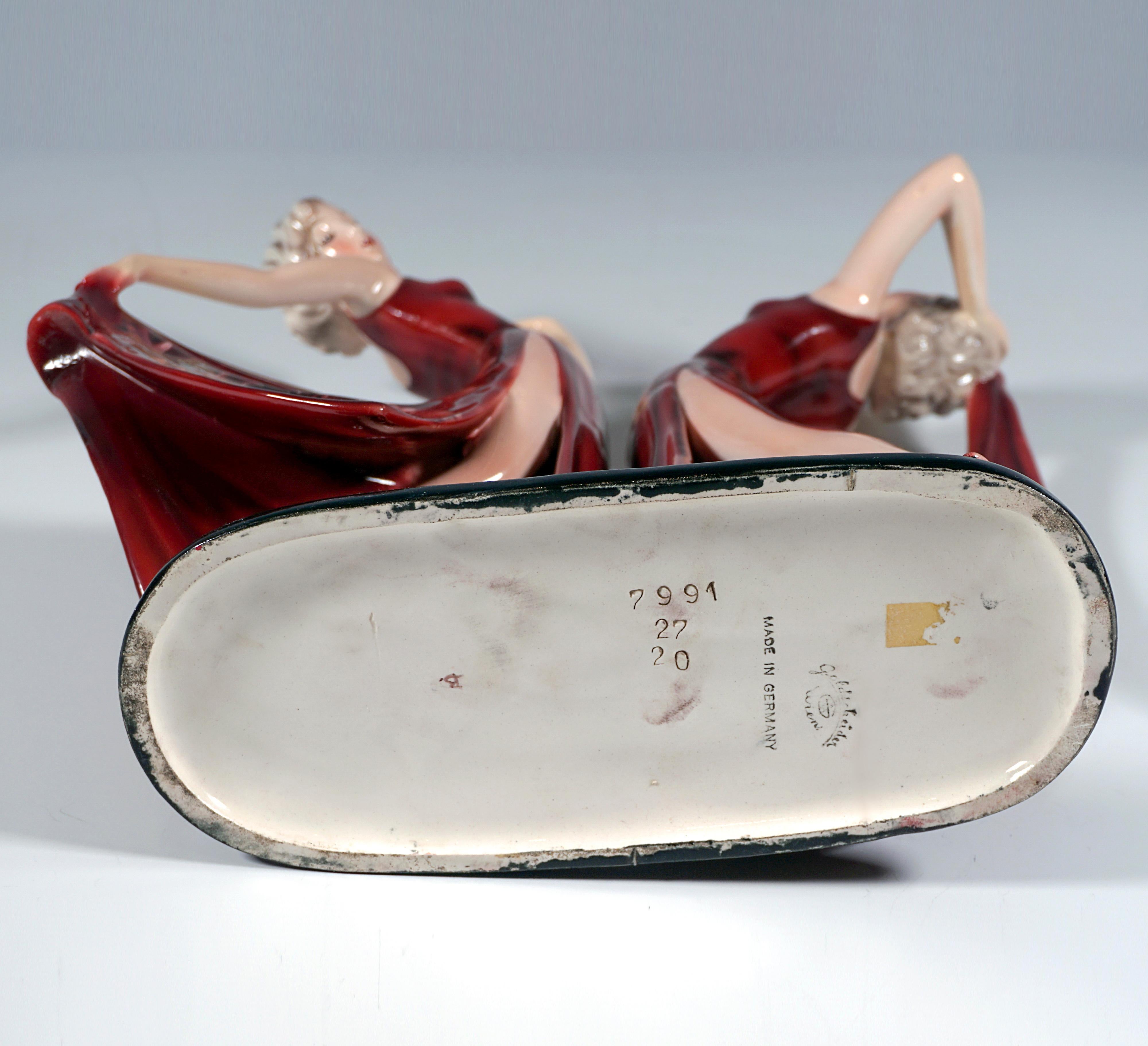 Ballerine gemelle Goldscheider Art Déco 'Dolly Sisters', di Stephan Dakon, 1939 ca. in vendita 1