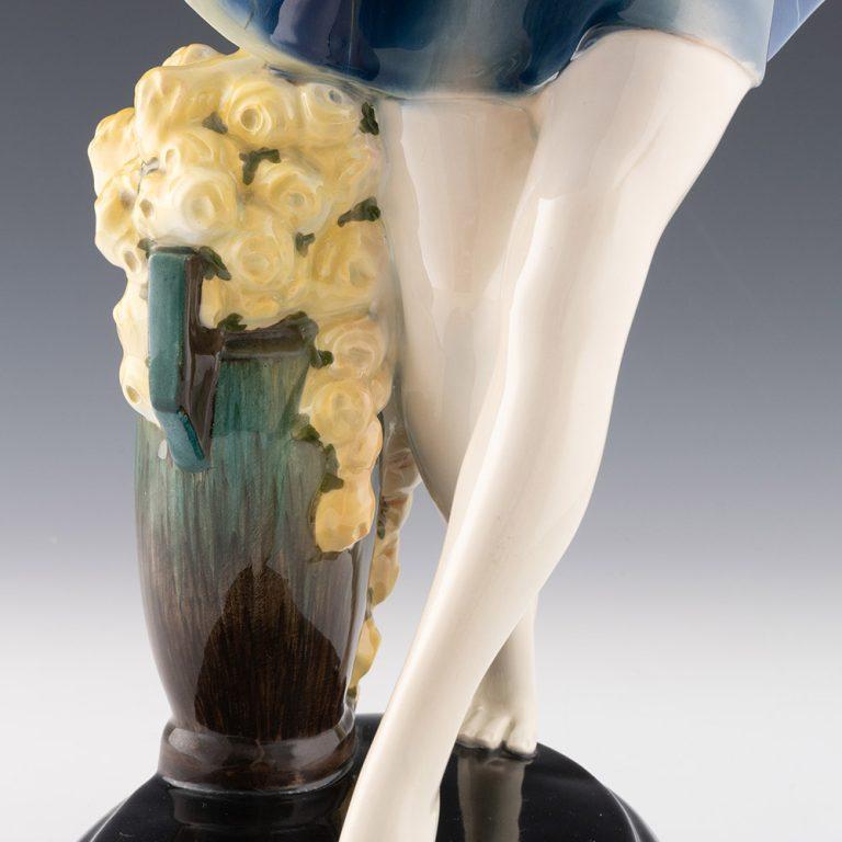 Figure de Goldscheider - Oiseau capturé par Josef Lorenzl c1925 en vente 4