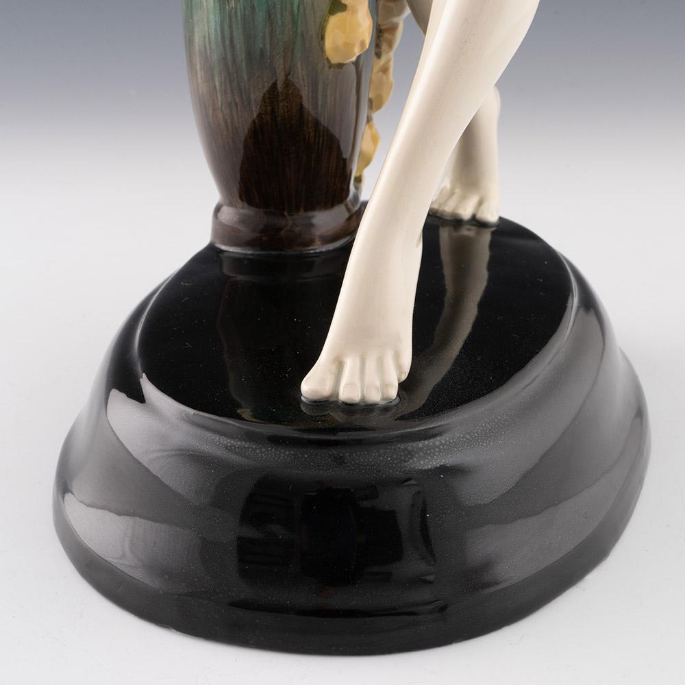 Figure de Goldscheider - Oiseau capturé par Josef Lorenzl c1925 en vente 5