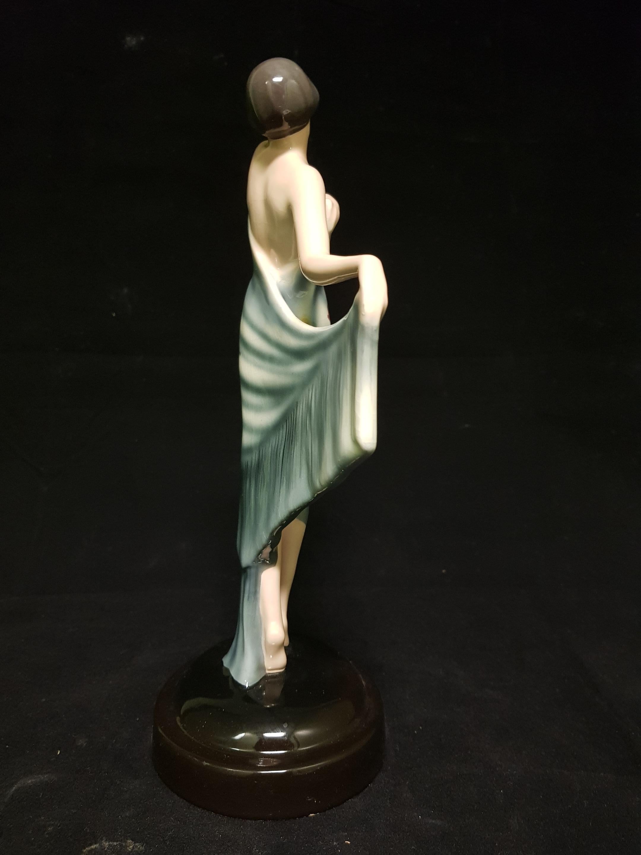 Early 20th Century Goldscheider Josef Lorenzl Austria Spanischer Dancer Ceramic Sculpture, 1928