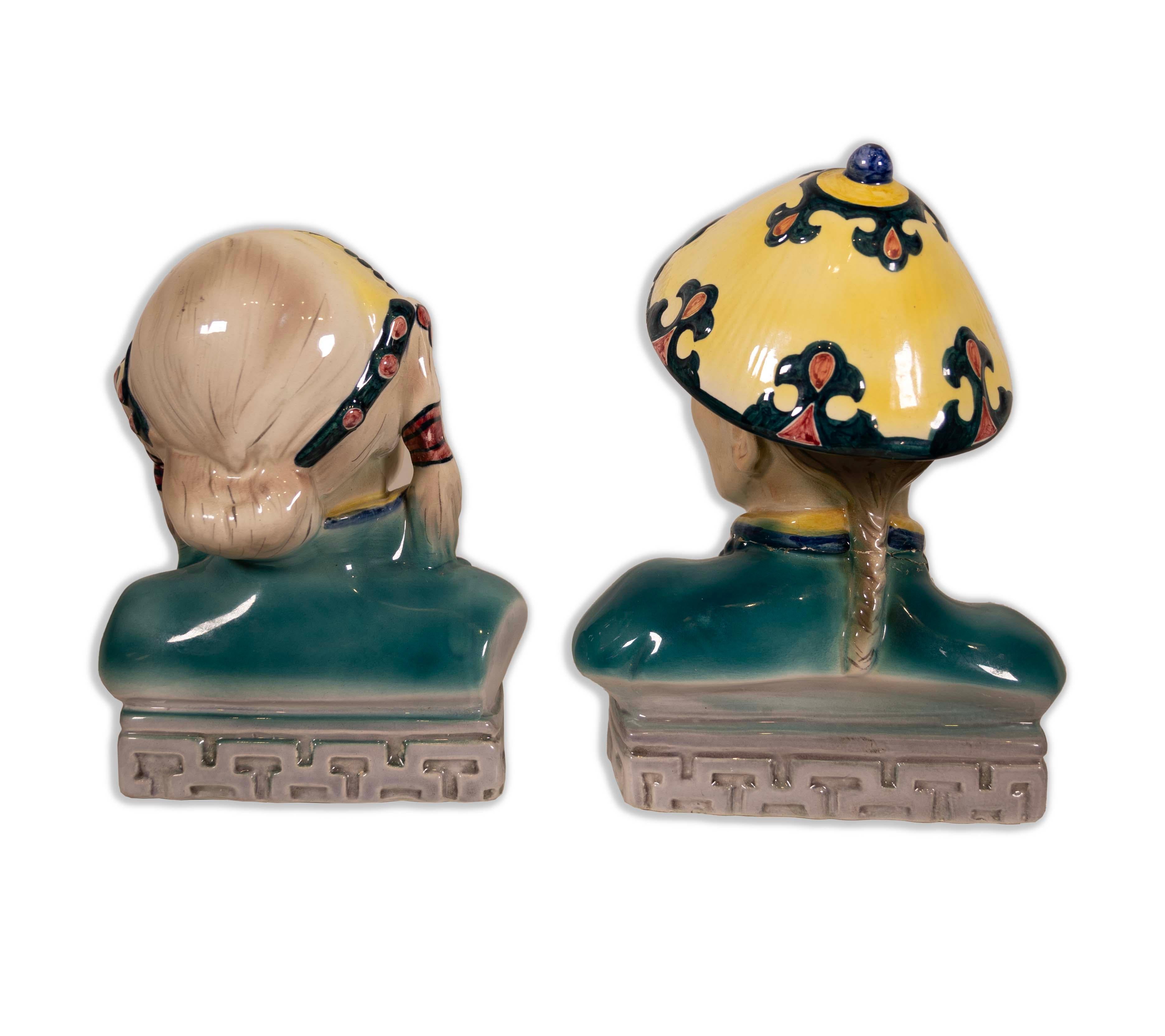Goldscheider paire de bustes japonais en porcelaine peinte à la main, mi-siècle moderne Bon état - En vente à Keego Harbor, MI