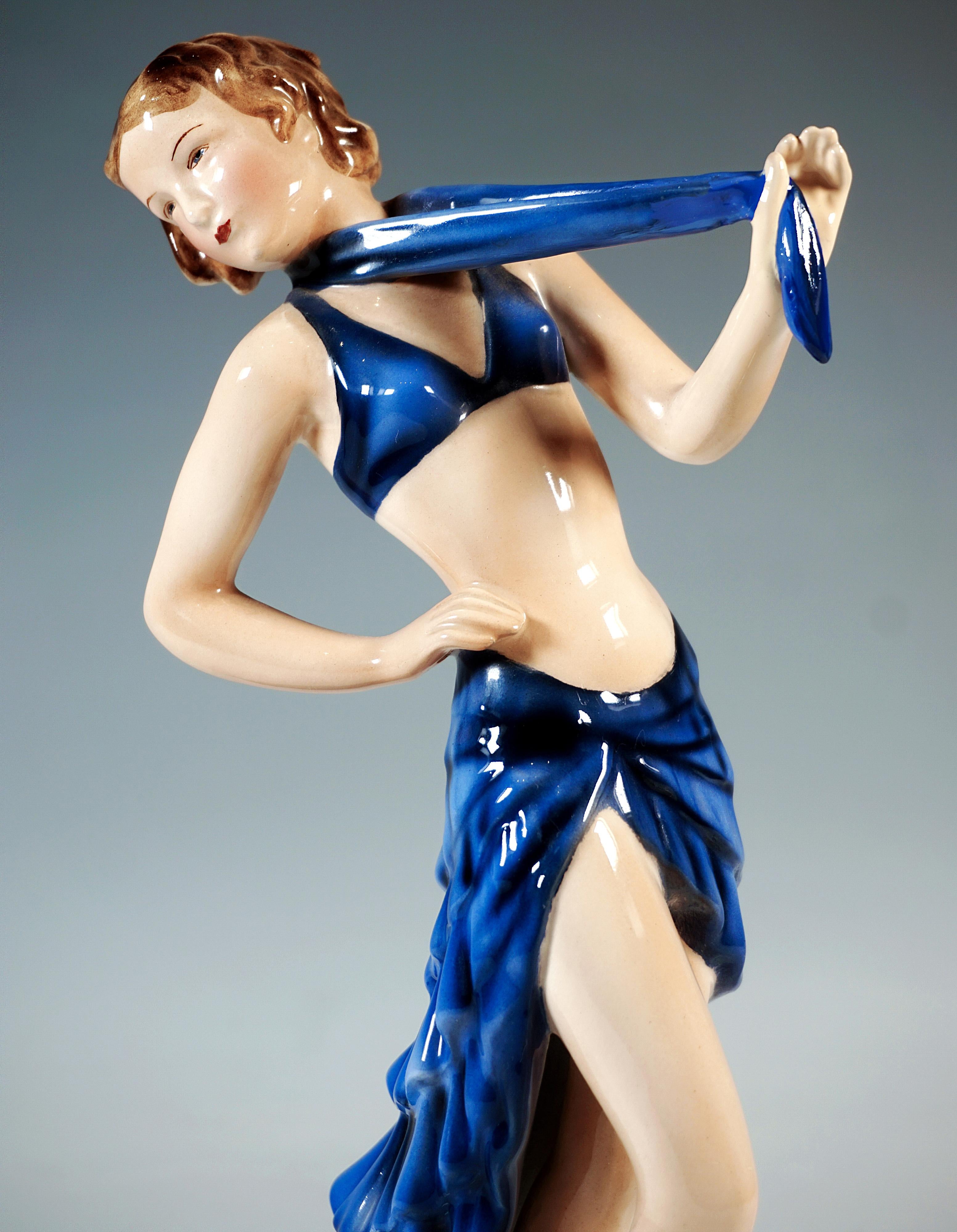 Goldscheider Wiener Art Déco Tänzerin 'Rumba', von Stephan Dakon, um 1938 im Zustand „Gut“ im Angebot in Vienna, AT