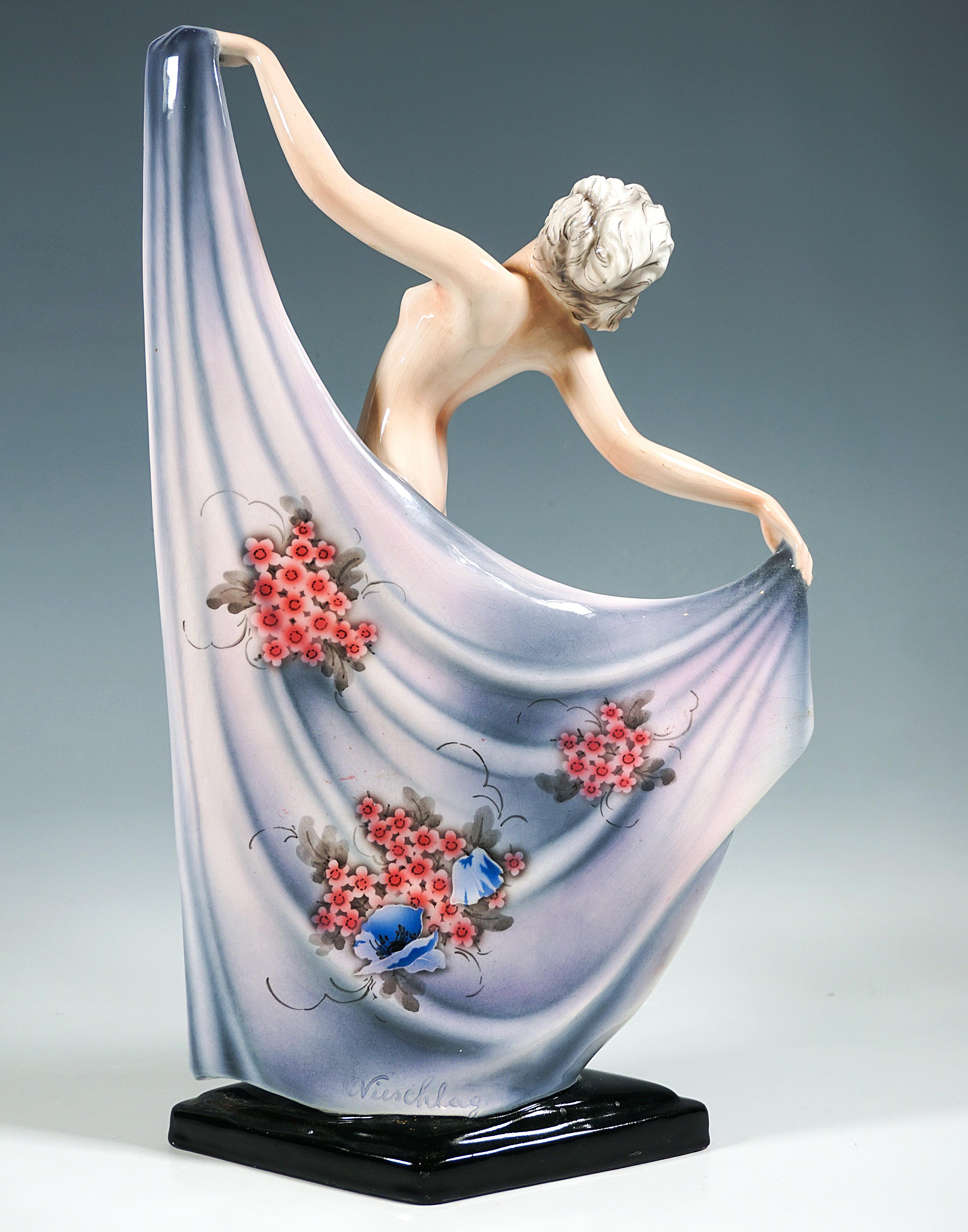 Art déco Goldscheider Vienna Art Déco Figure 'Nocturne' Dancer With Cloth, Circa 1938 en vente