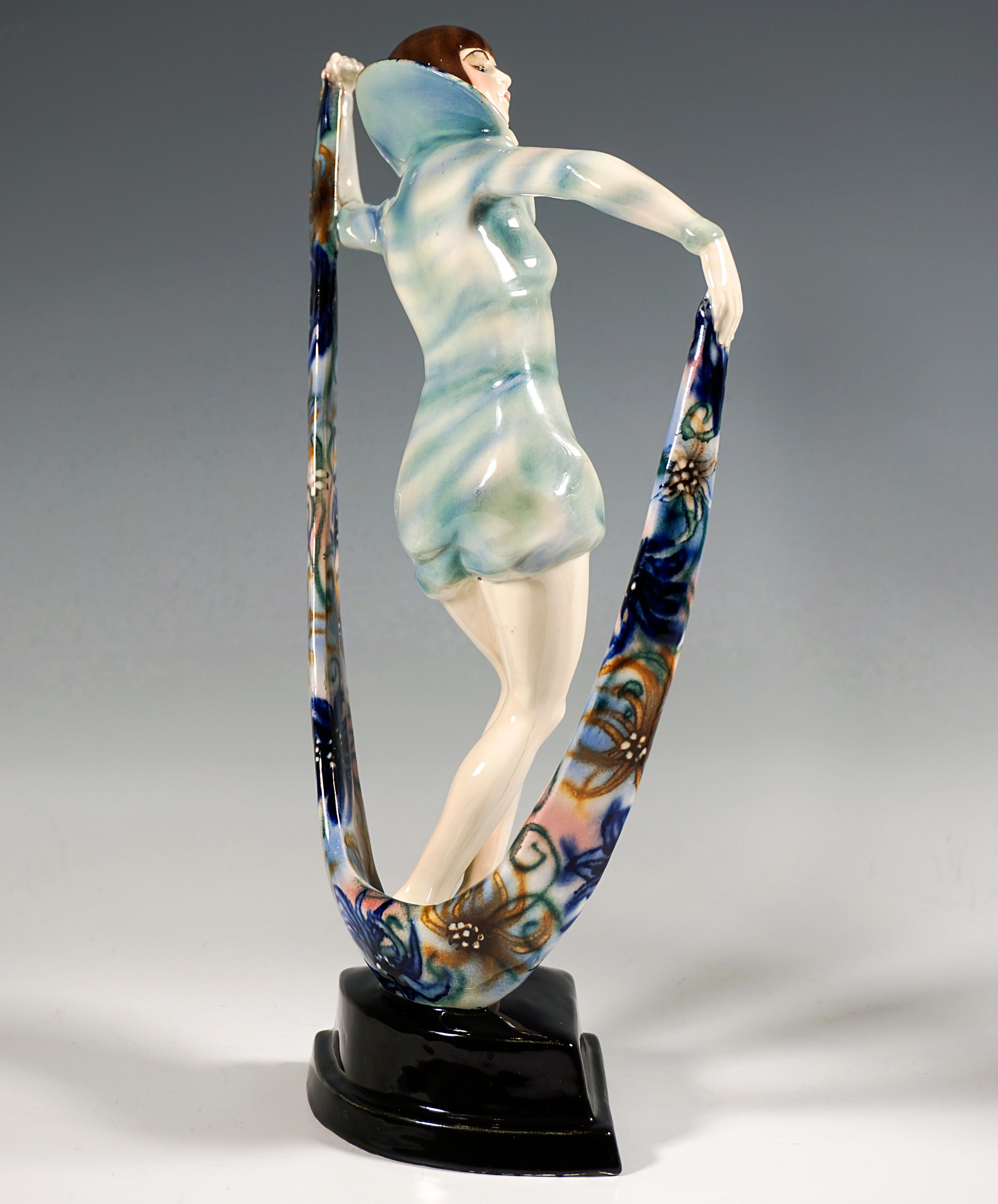 Austriaco Figurina Art Déco Goldscheider Vienna 'Danza del velo', di Stephan Dakon, CIRCA 1926 in vendita