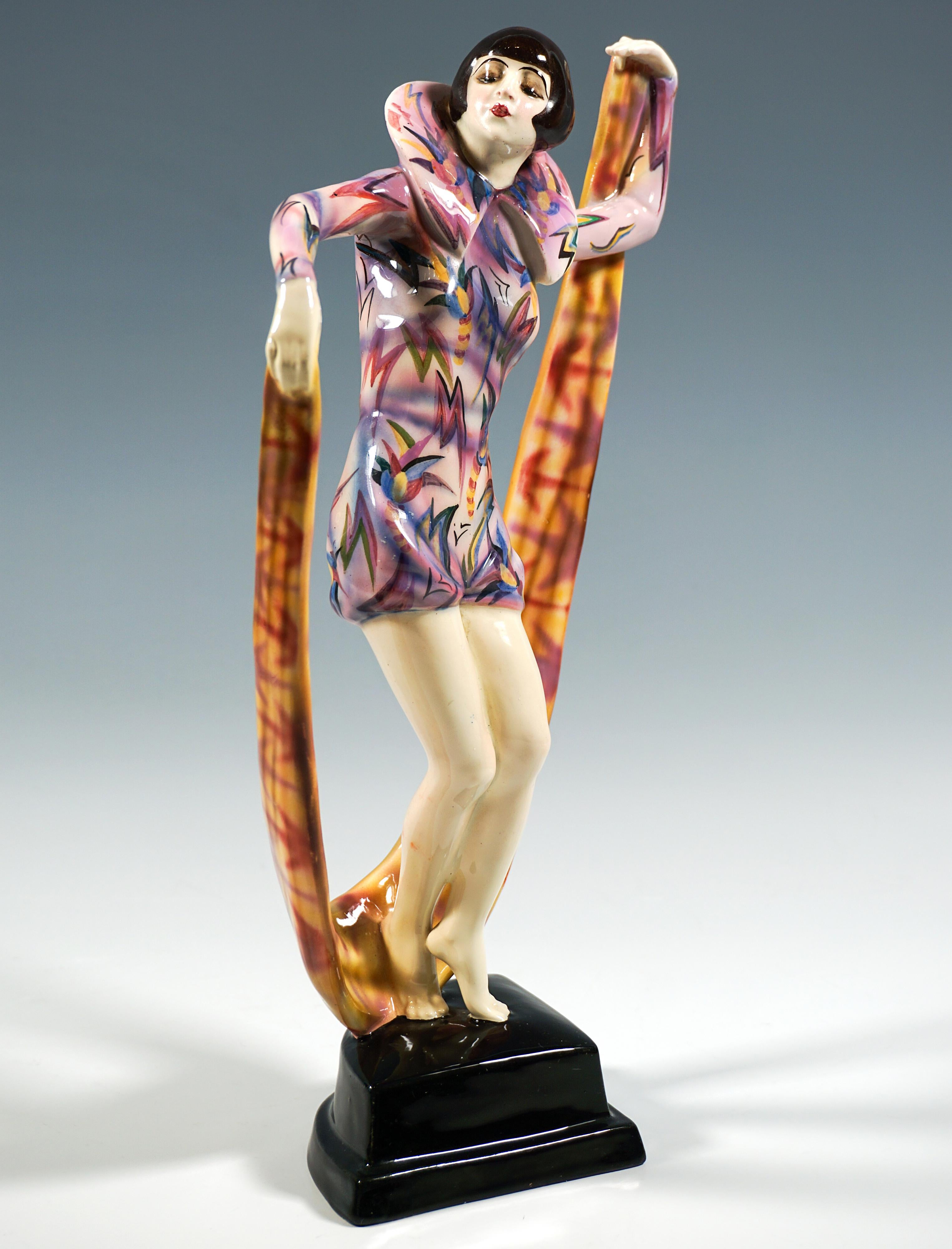 Goldscheider Wien Art Déco Figur 'Schleiertanz', von Stephan Dakon, CIRCA 1926 (Österreichisch) im Angebot
