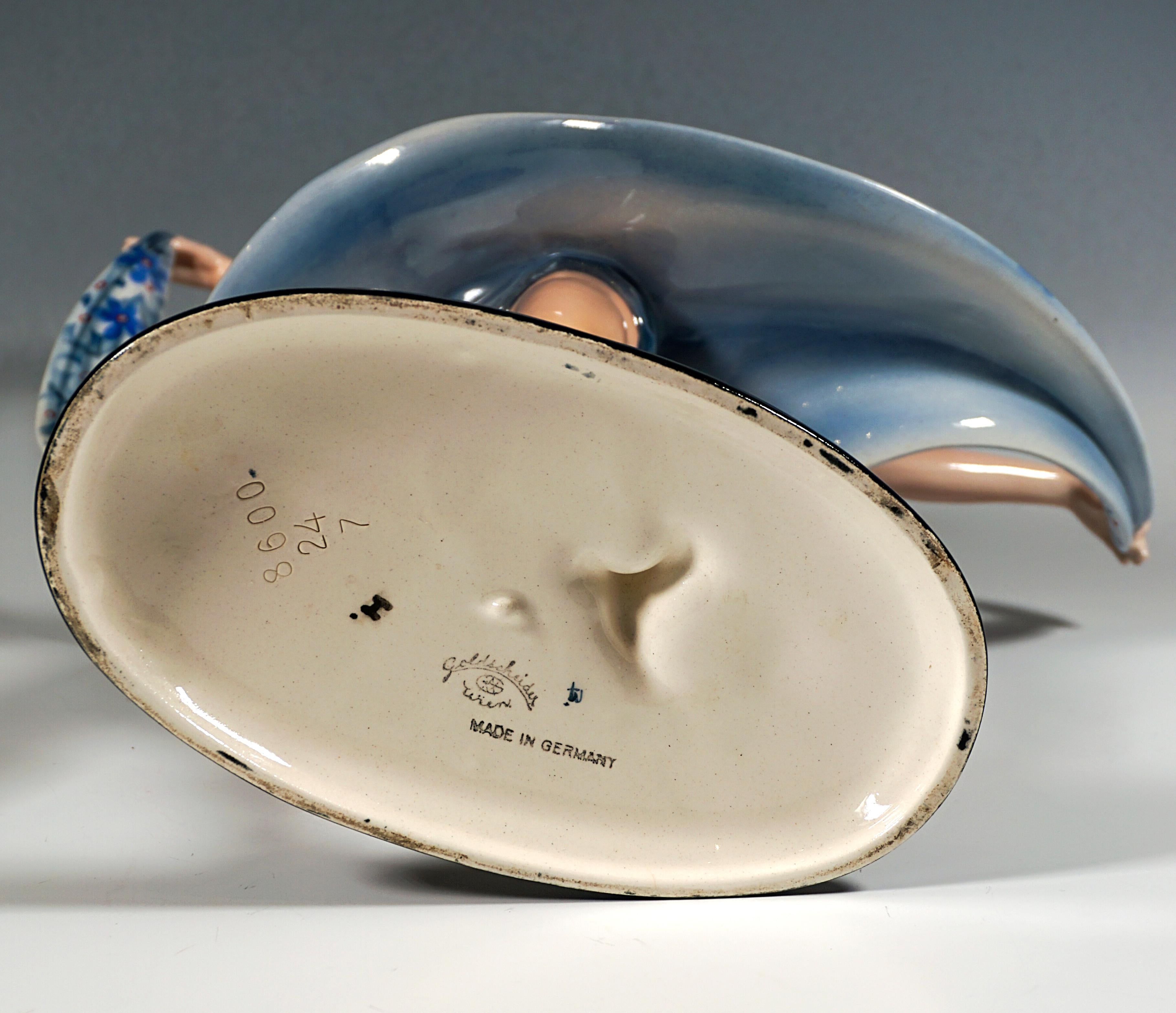Goldscheider Vienna Art Déco Danzatrice aggraziata in movimento rotatorio, CIRCA 1940 in vendita 1