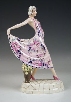 Goldscheider Vienna Dancing Lady Lilian Harvey Model 6009 Stephan Dakon