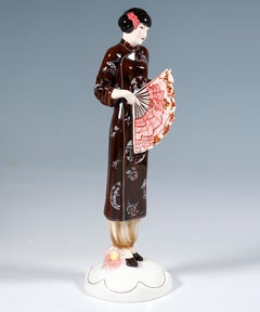 Goldscheider Wiener Figur, Dame in japanischem Kostüm, von Josef Lorenzl, um 1931