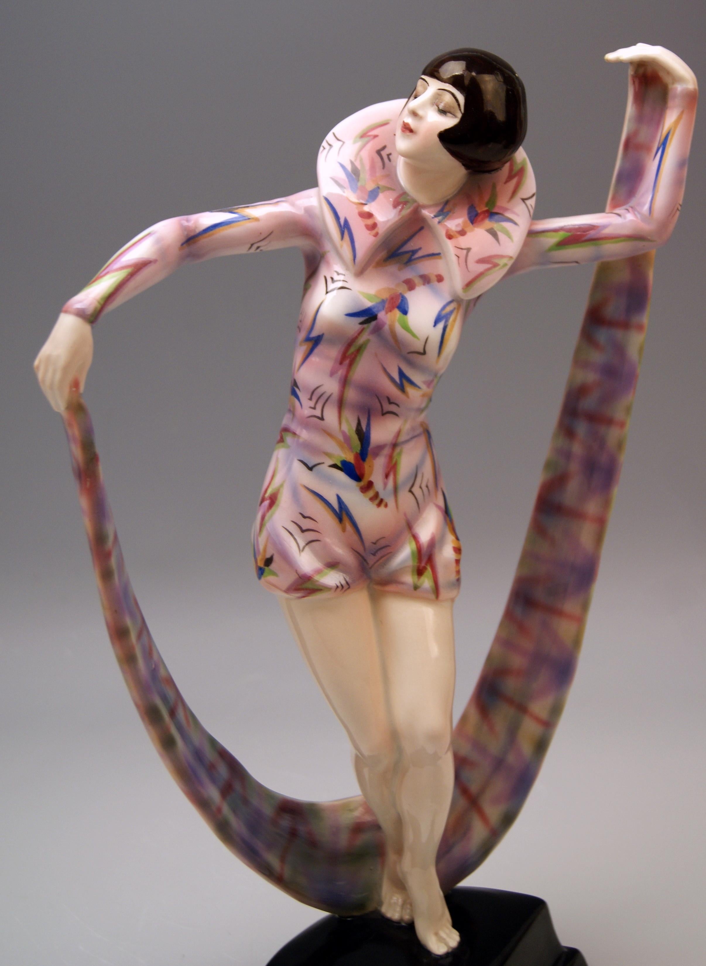 Goldscheider Vienna Figurine Veil Dance Model 5570 by Stephan Dakon, circa 1926 For Sale 1