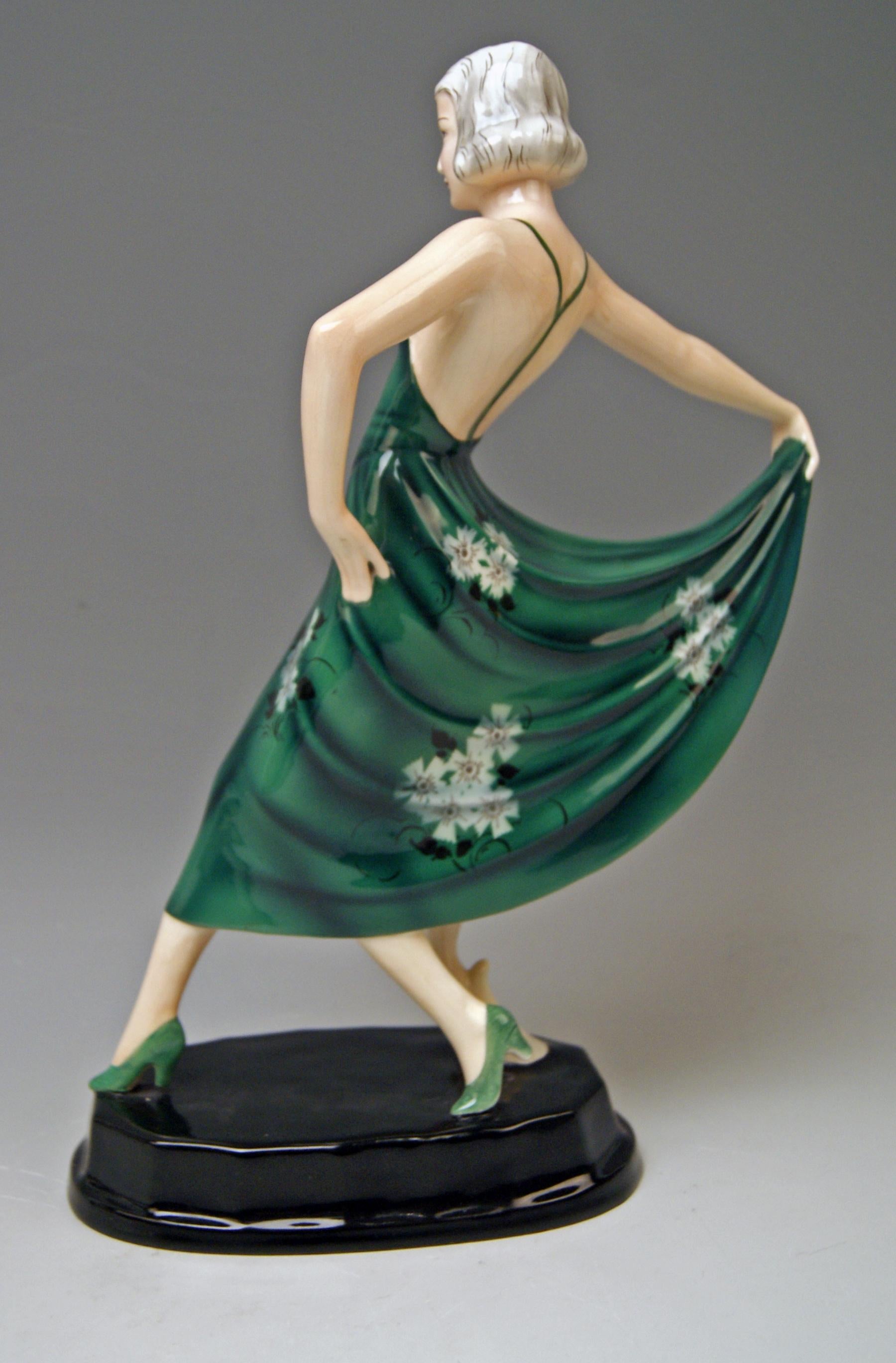 Austrian Goldscheider Vienna Lady Dancer Model 6754 Stephan Dakon, Made 1936-1937