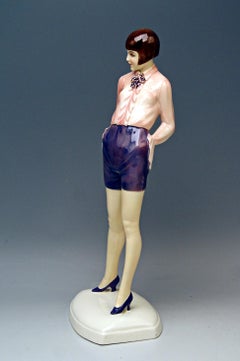 Goldscheider Vienna Lady Shingled Hair Bob Louise Brooks NR: 5815 Dakon H: 37 cm