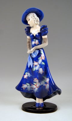 Goldscheider Vienna Lady with Blue Dress and Hat Model 7275 circa 1935-1936