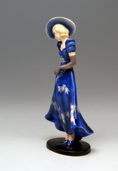 Goldscheider Vienna Lady with Blue Dress Hat Gloves Model 7275 Made, 1935-1937
