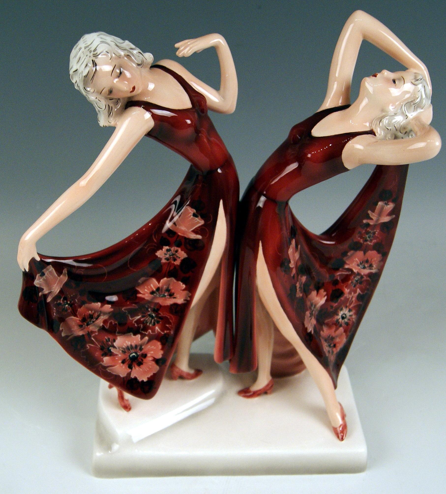 Austrian Goldscheider Vienna Schuster Dolly Twins Two Figurines Model 7868 by Dakon 1942