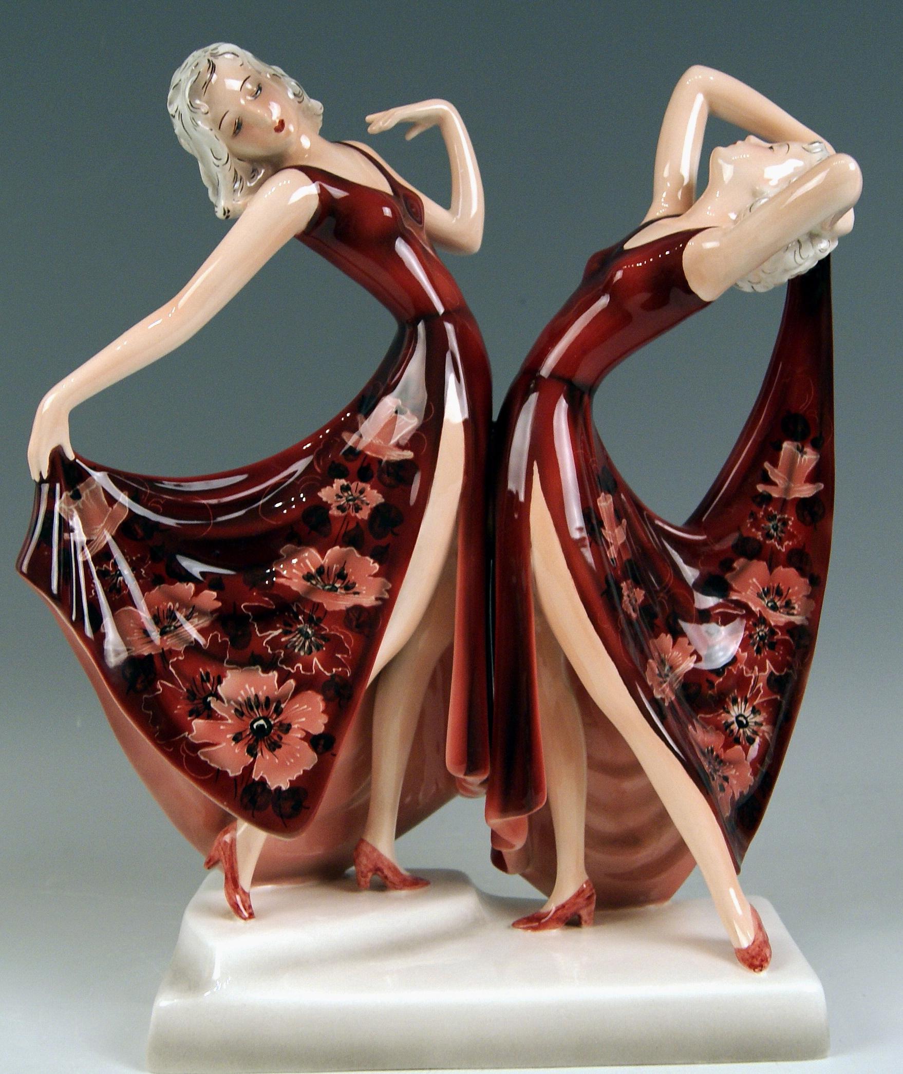 Goldscheider Vienna Schuster Dolly Twins Two Figurines Model 7868 by Dakon 1942 1