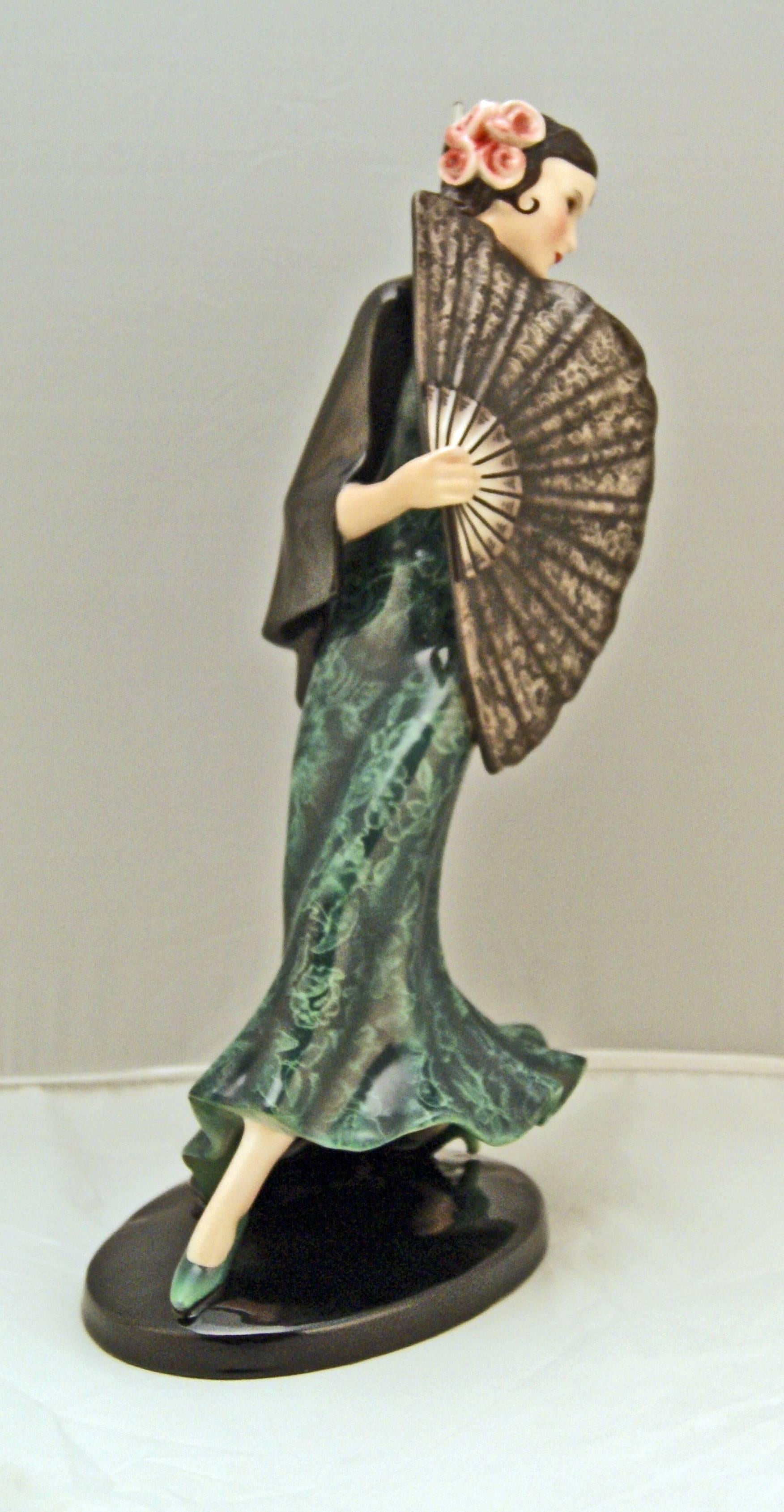 Mid-20th Century Goldscheider Vienna Spanish Lady Dancer with Fan Dakon Model 7415, circa 1936