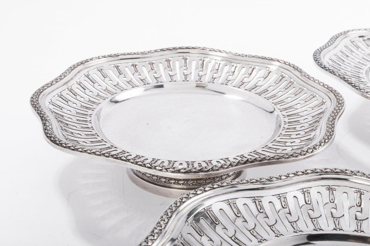 Orfebre A. Aucoc Conjunto De Cuatro Copas En Plata De Ley XIX Francés en venta