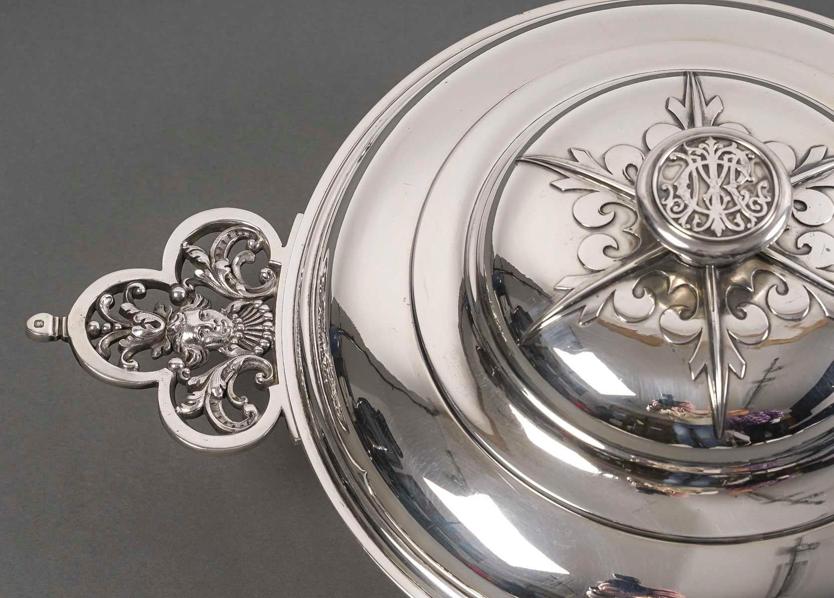 Goldsmith Cardeilhac - Covered Vegetable Dish In Solid Silver Mascaron Circa XIX For Sale 6