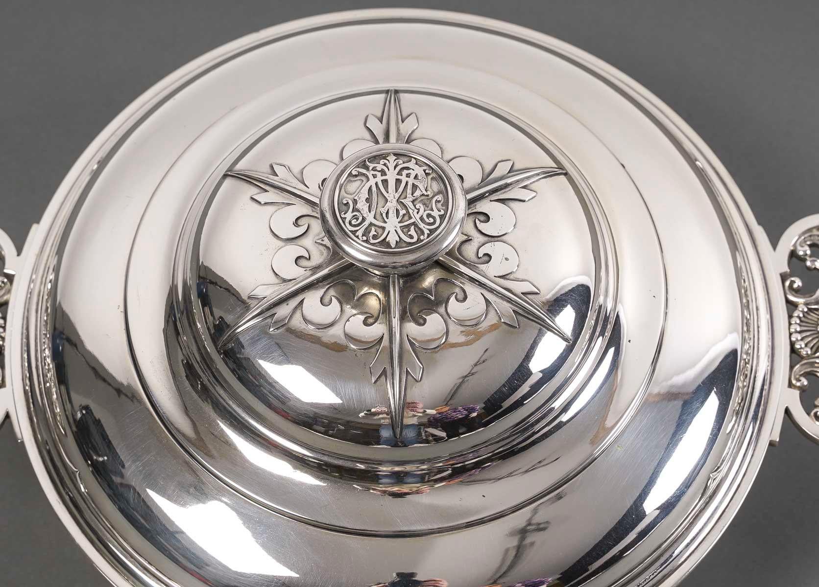 Goldsmith Cardeilhac - Covered Vegetable Dish In Solid Silver Mascaron Circa XIX For Sale 7