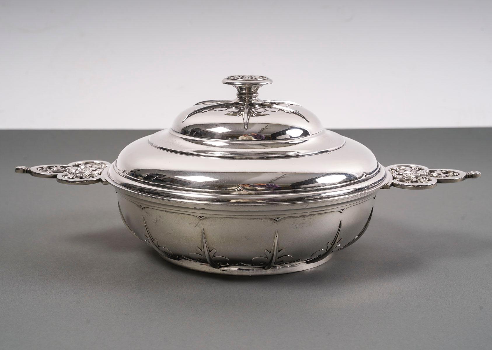Goldsmith Cardeilhac - Covered Vegetable Dish In Solid Silver Mascaron Circa XIX For Sale 8
