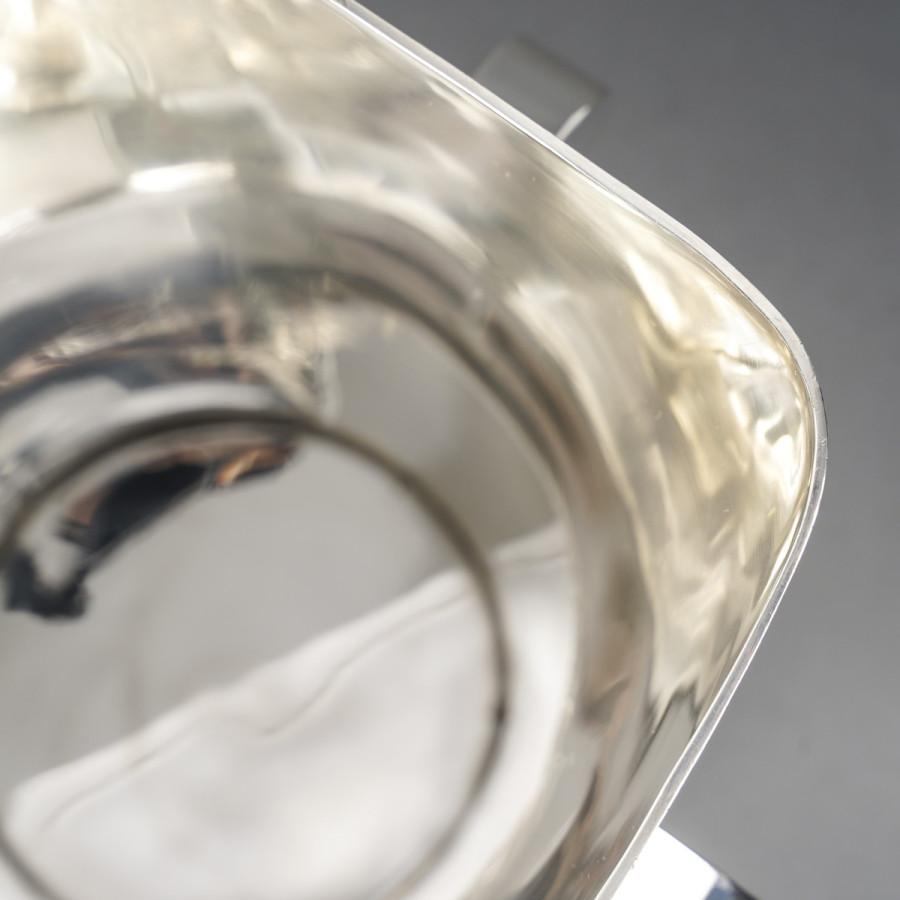 Goldsmith G & S. Ltd - Vaso MODERNISTA in argento massiccio LONDRA 1916 in vendita 2