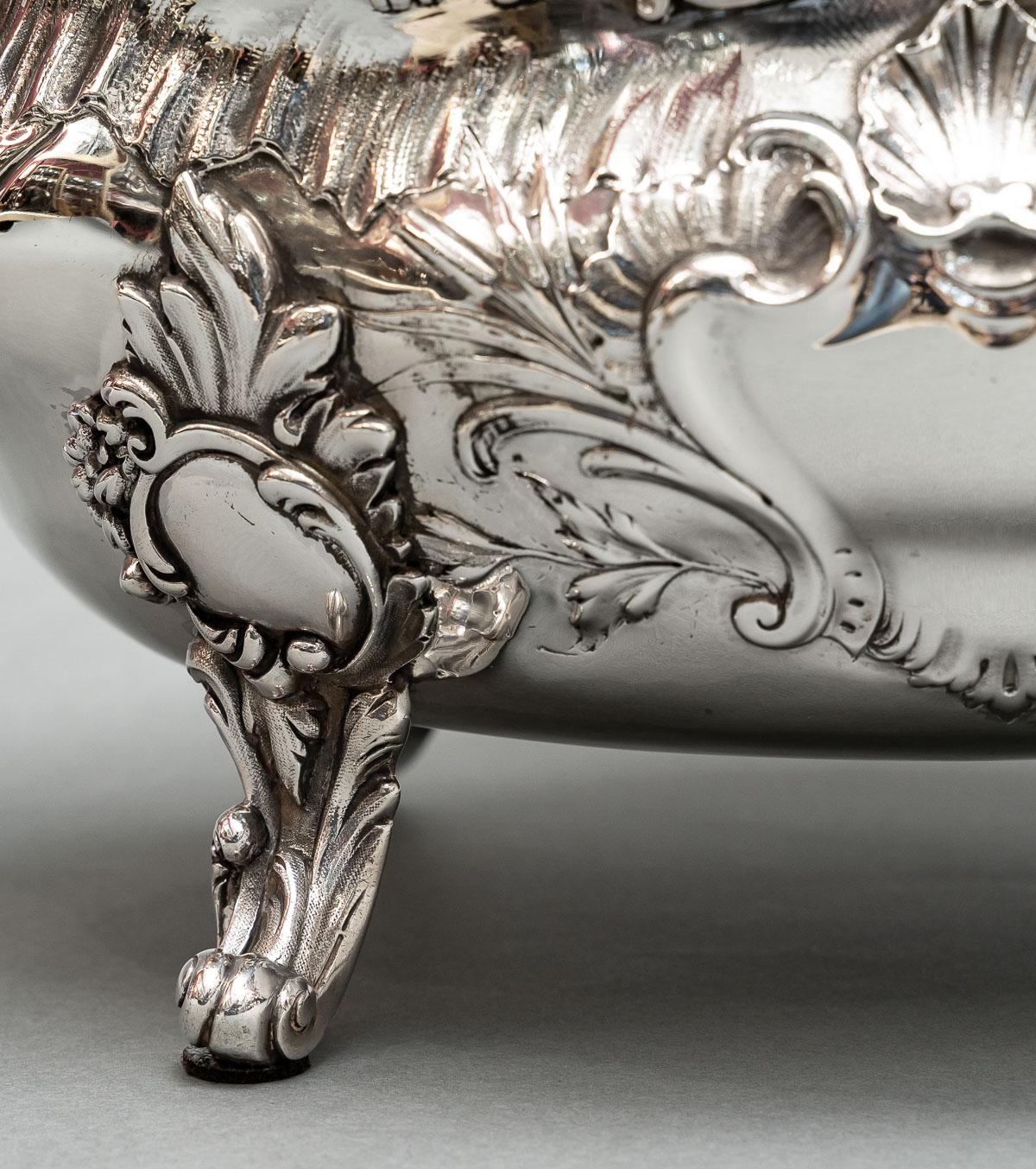 Goldsmith: j.b. Francois - important 19th century solid silver planter For Sale 9