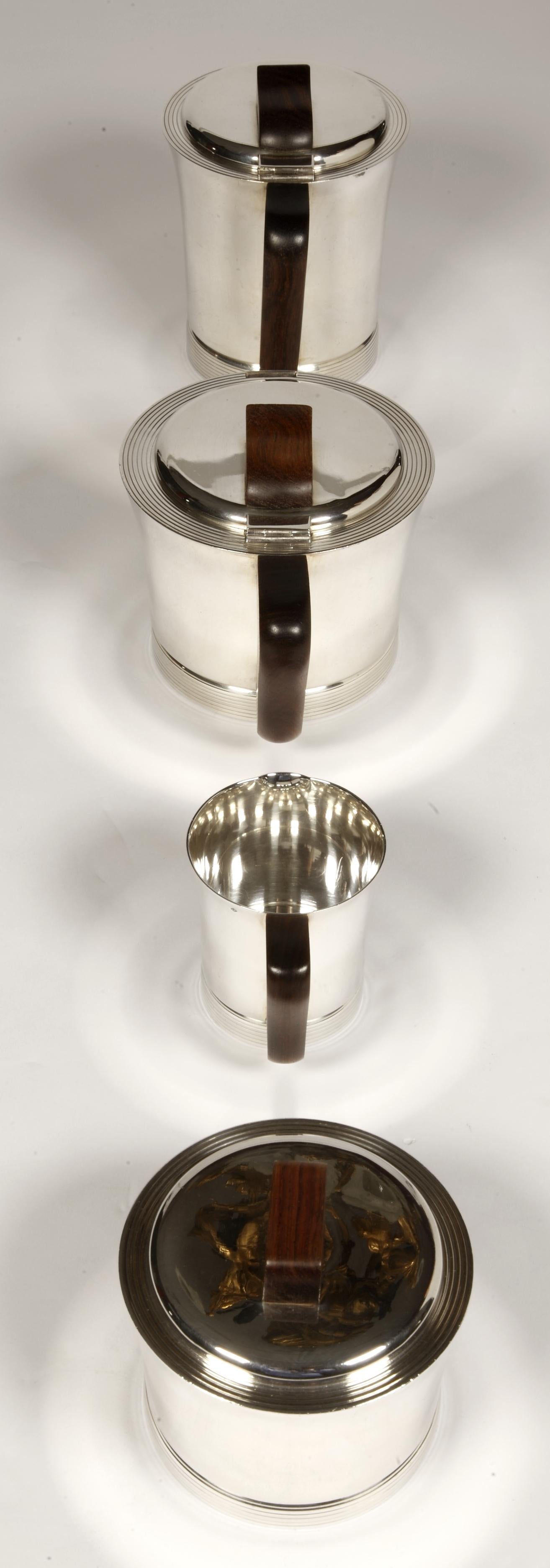 Argent sterling Orfèvre Jean E. Puiforcat - Service à café et thé en argent sterling d'époque 1930