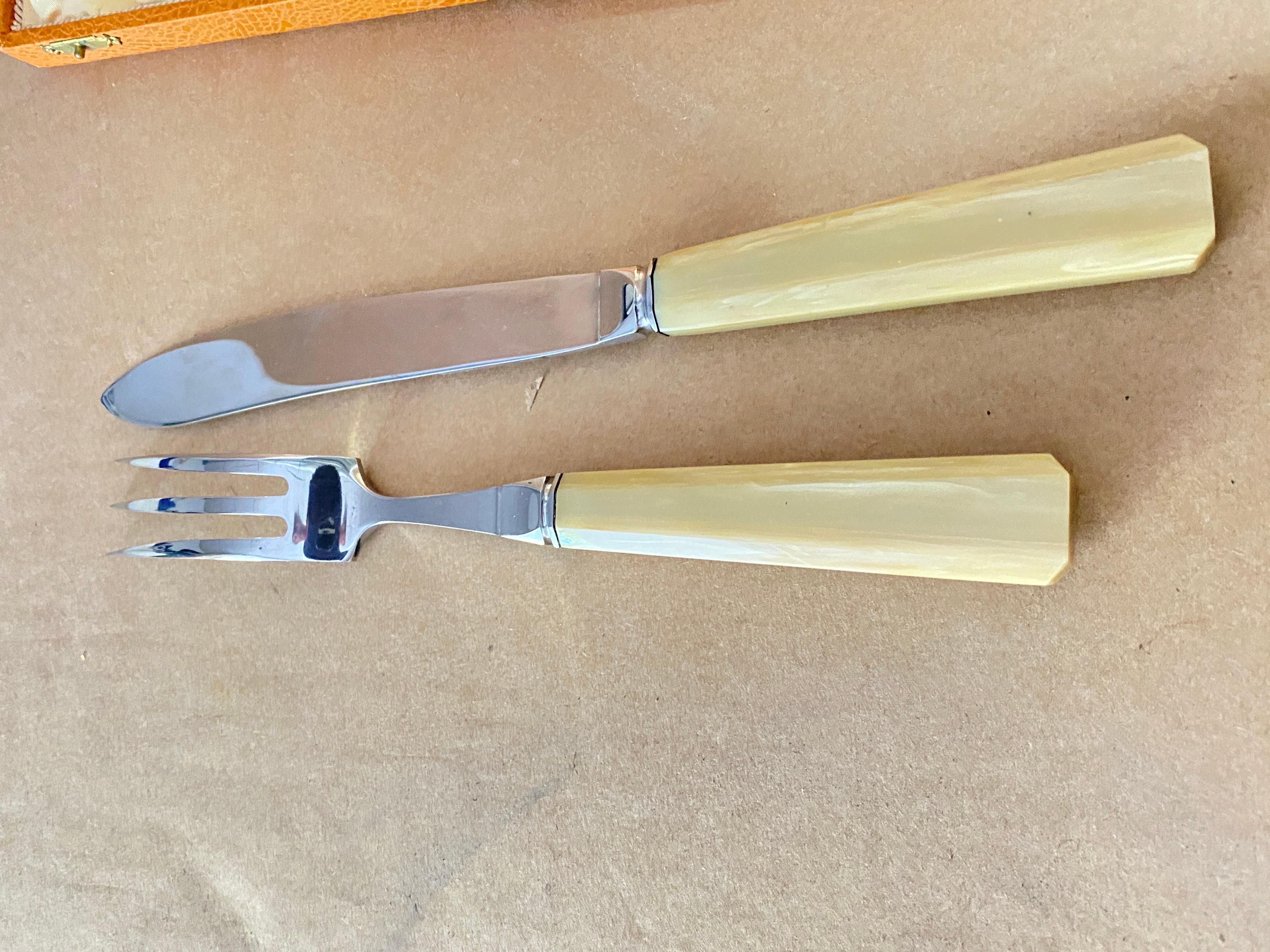 Goldsmith lamb cutlery by Guepe & Poly, France 1970, Fork and Knife 2 pieces For Sale 1