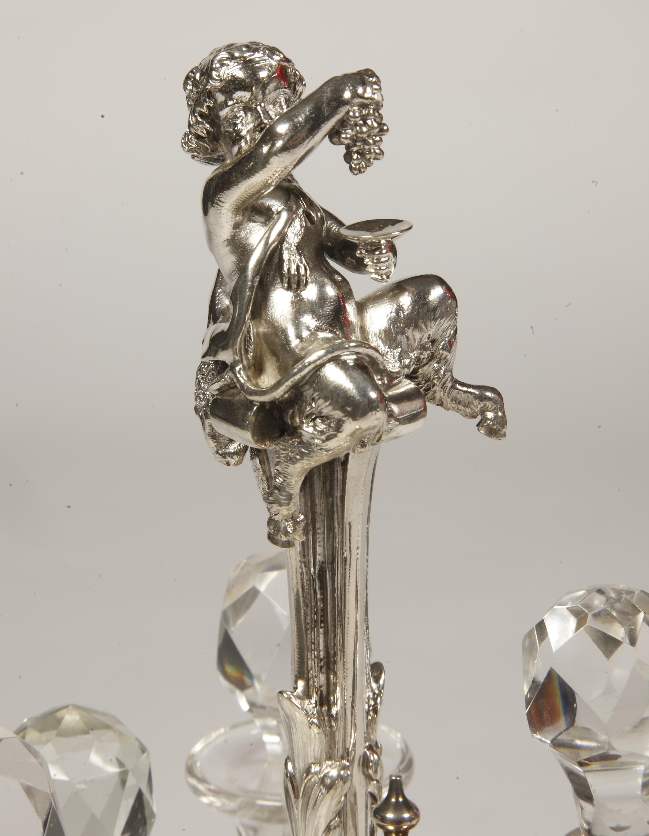 Goldsmith Odiot - Cabaret With Condiments In Sterling Silver And Crystal Bottles For Sale 2