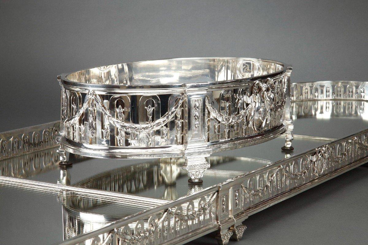 Goldsmith Queille - Especially Table And Its Planter In 19th Century Sterling Si For Sale 3