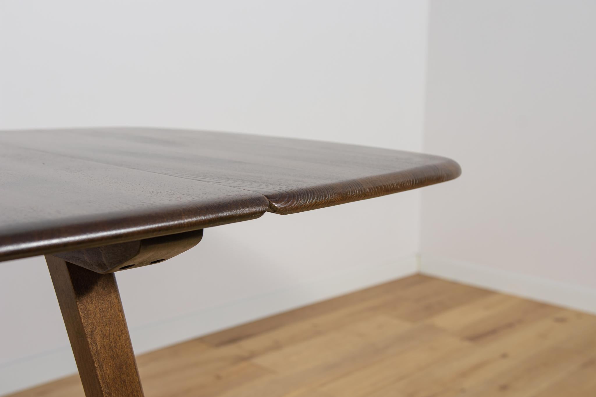 Tavolo da pranzo della serie Goldsmith di Lucian Ercolani per Ercol, Regno Unito, 1960 in vendita 11
