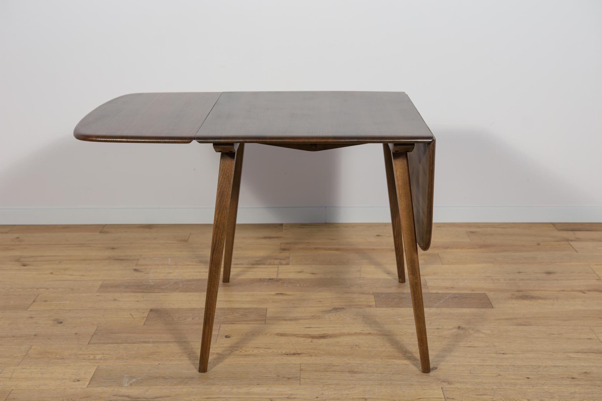 Metà XX secolo Tavolo da pranzo della serie Goldsmith di Lucian Ercolani per Ercol, Regno Unito, 1960 in vendita