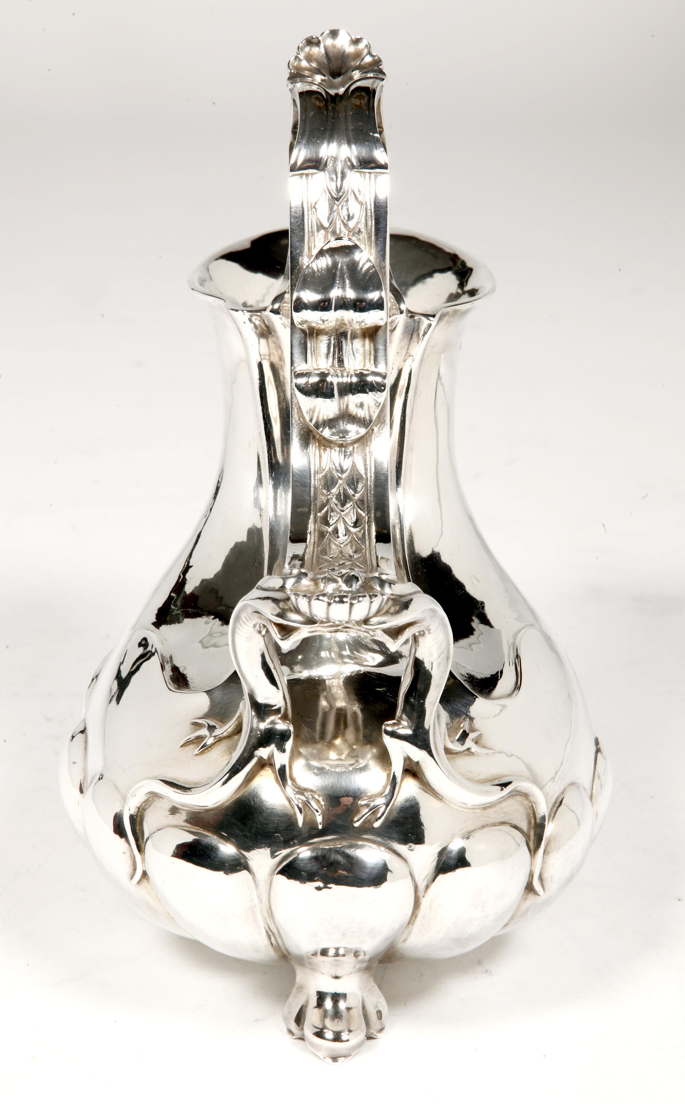 Goldsmith Tallois - Jug In Sterling Silver Said In Excellent Condition For Sale In SAINT-OUEN-SUR-SEINE, FR