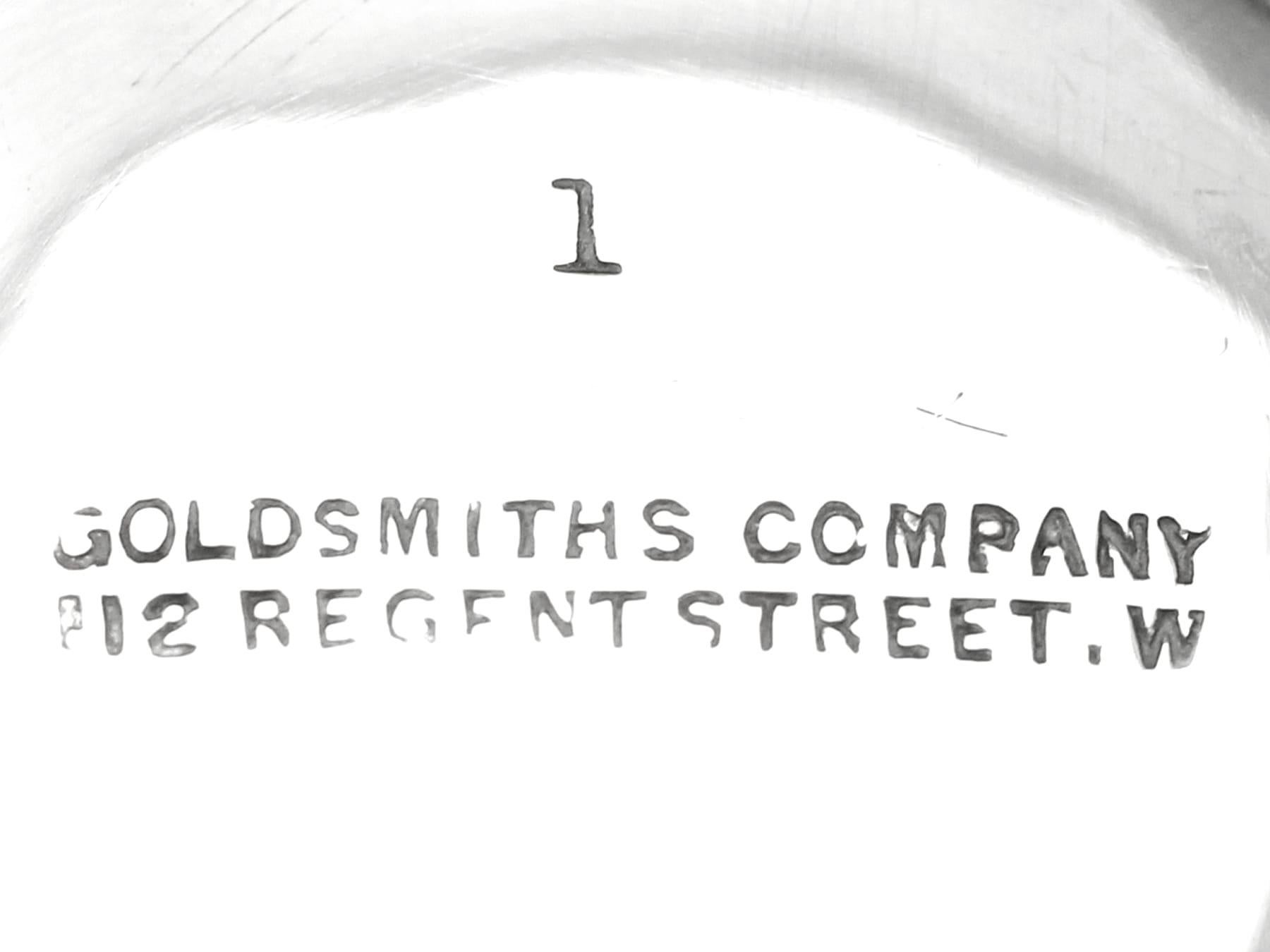 Argent Sucrier édouardien ancien en argent sterling Goldsmiths & Silversmiths Co en vente