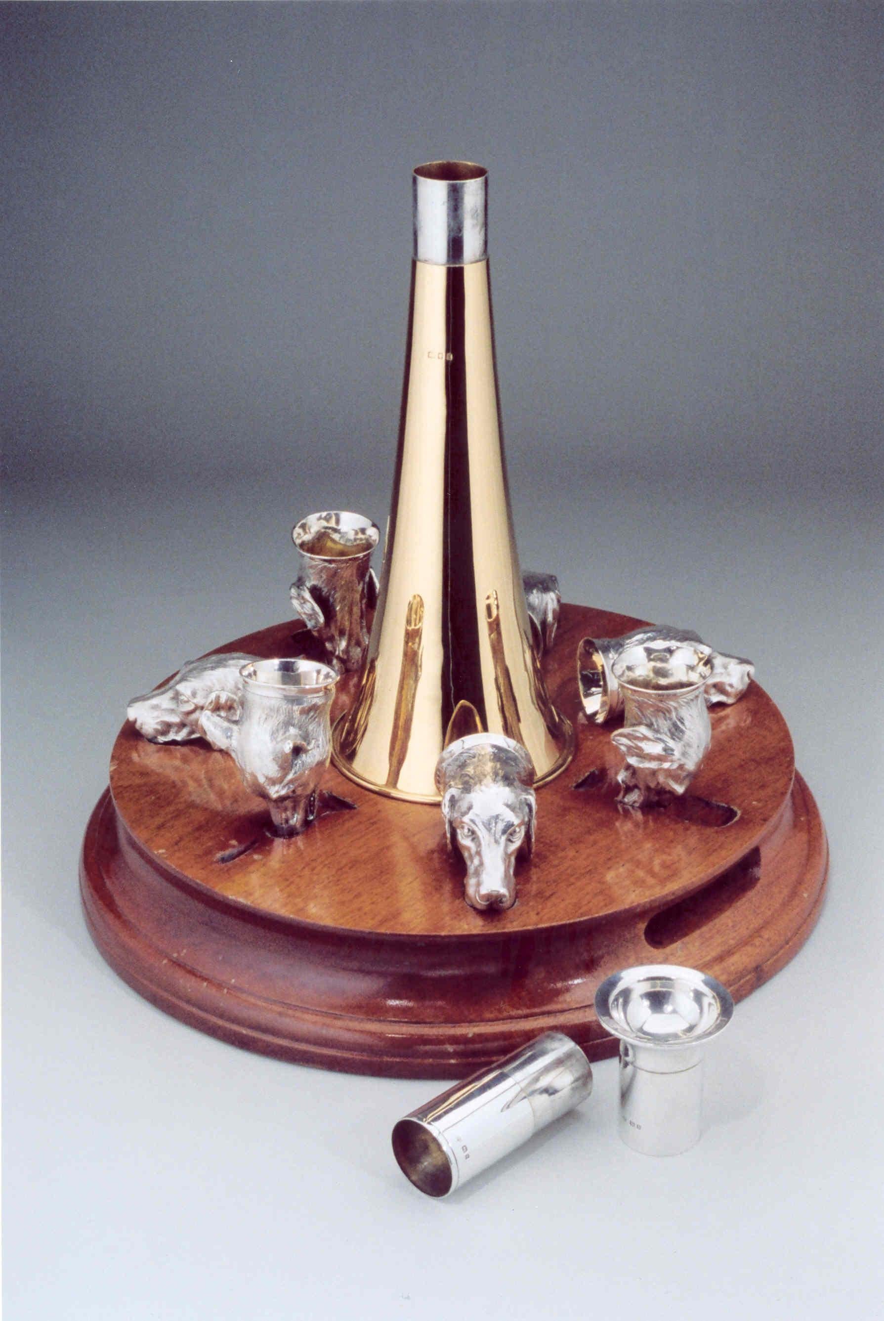 British Goldsmiths & Silversmiths 'Hunting' Drinks Set, 1920s For Sale